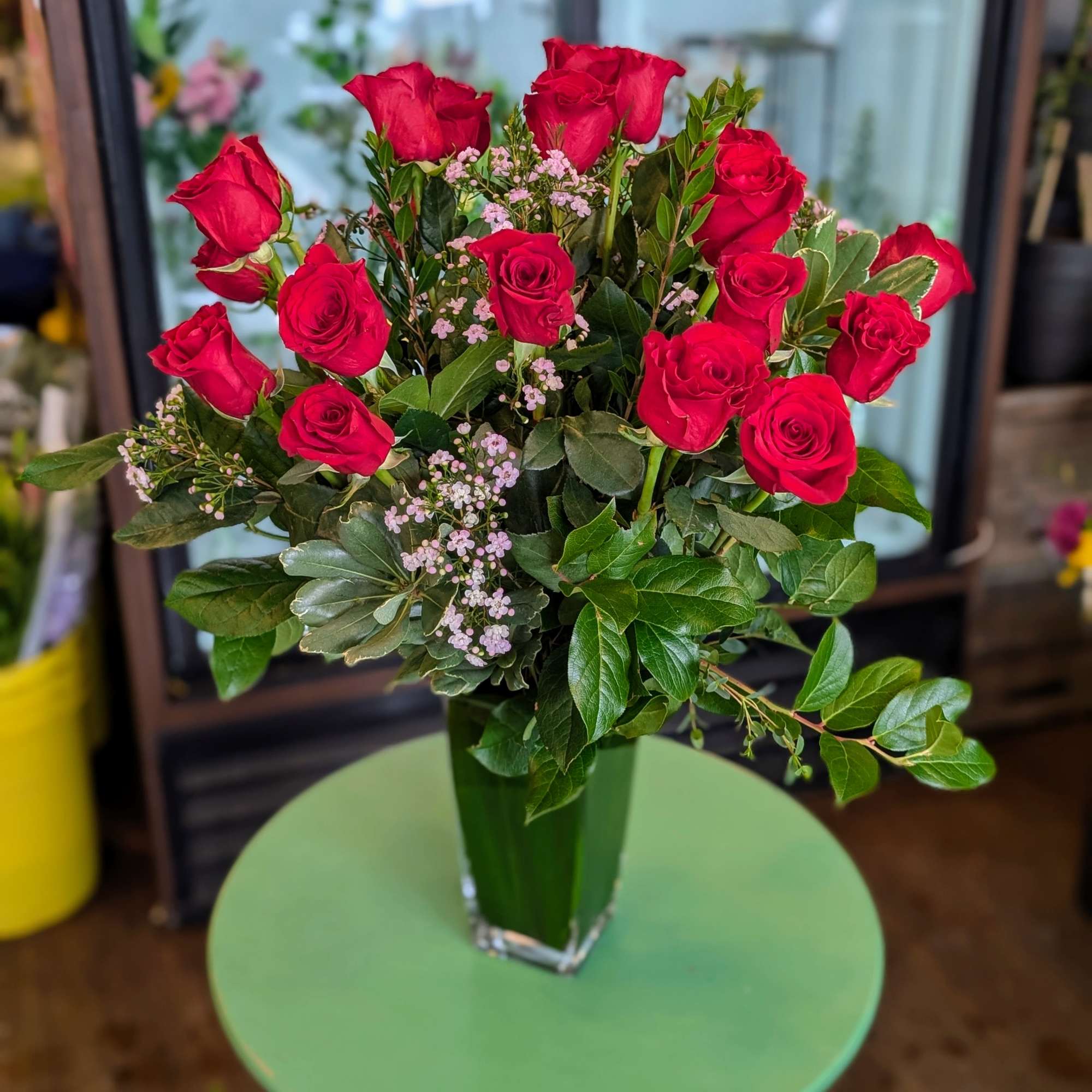 Make a bold and romantic statement with our classic Red Roses in