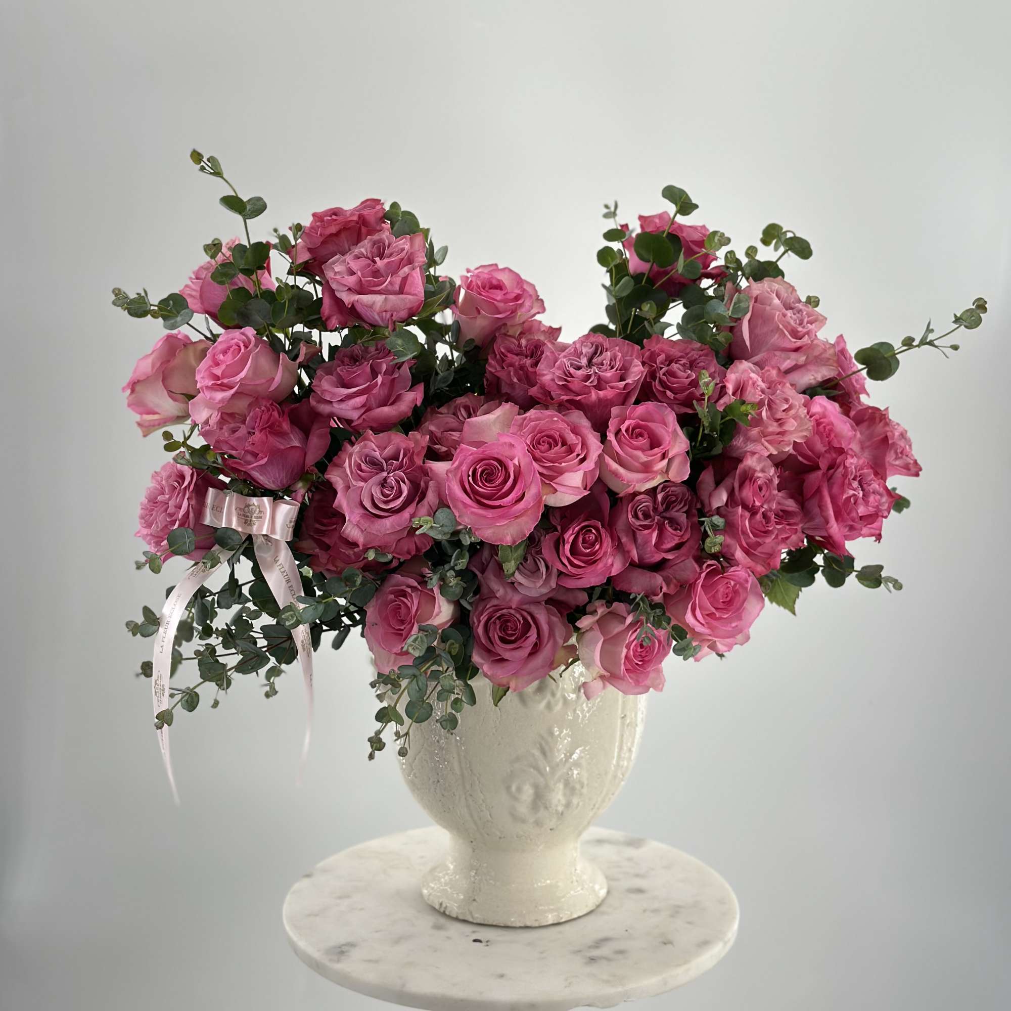 Beautiful Rose Mix in a vintage vase , photo 2 of 2