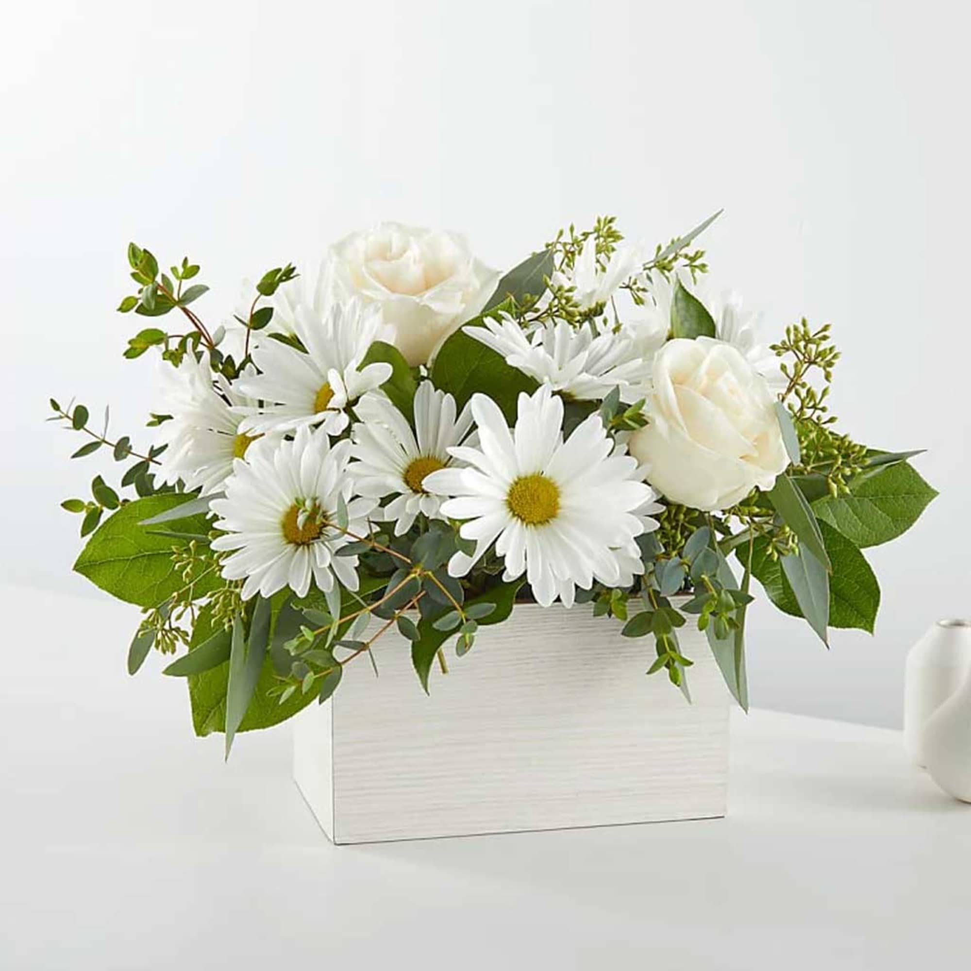 Experience the tranquility and everlasting charm of our Fresh Linen Box Bouquet