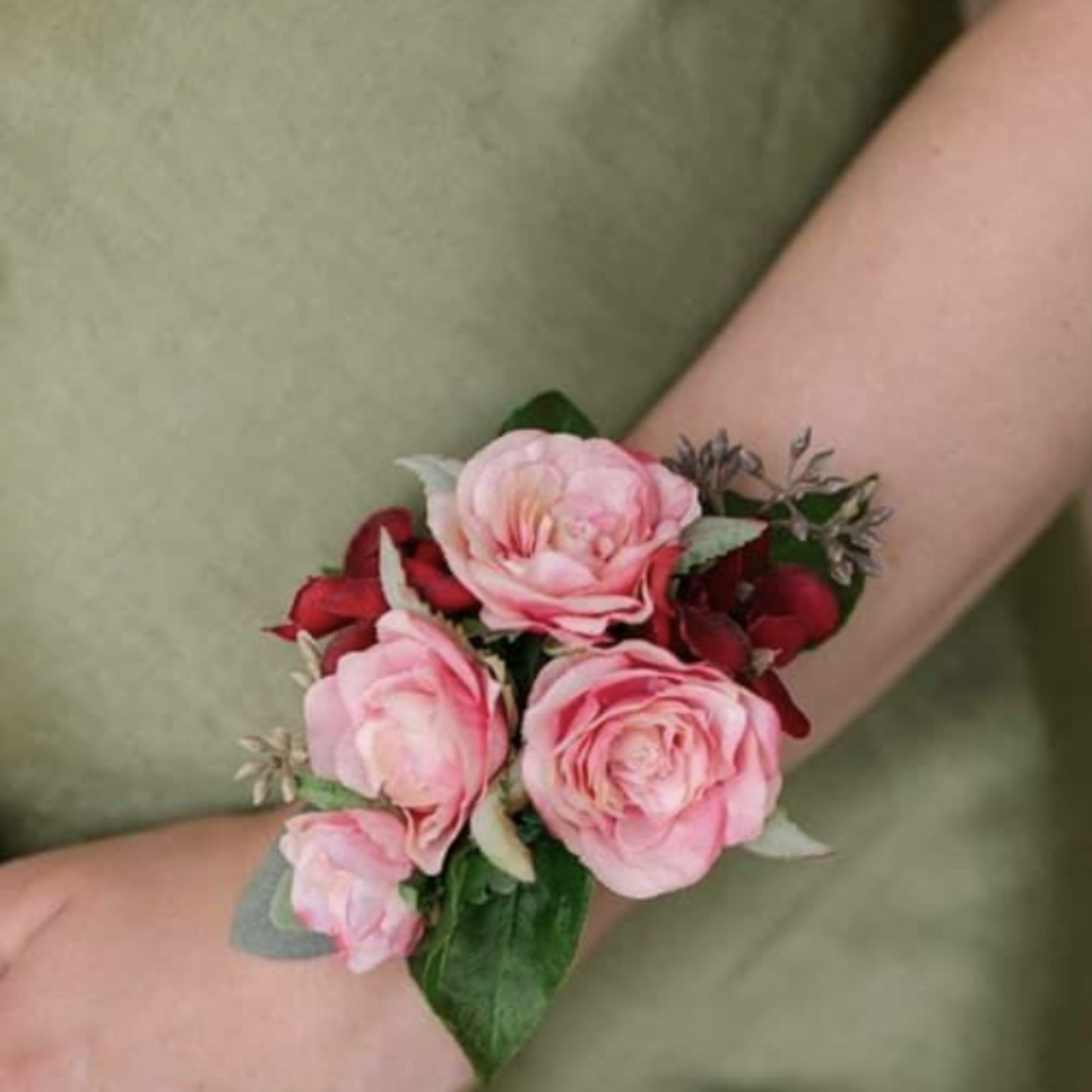 Gift your date a Traditional, Classic or Custom Corsage!
Please note ribbon color, photo 4 of 6