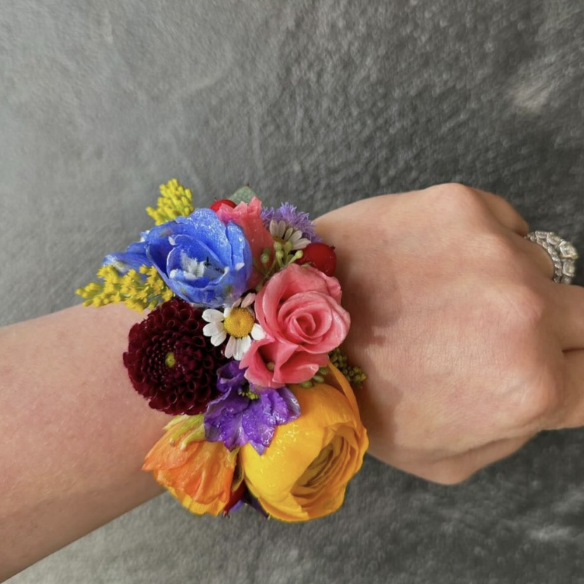 Gift your date a Traditional, Classic or Custom Corsage!
Please note ribbon color, photo 4 of 4