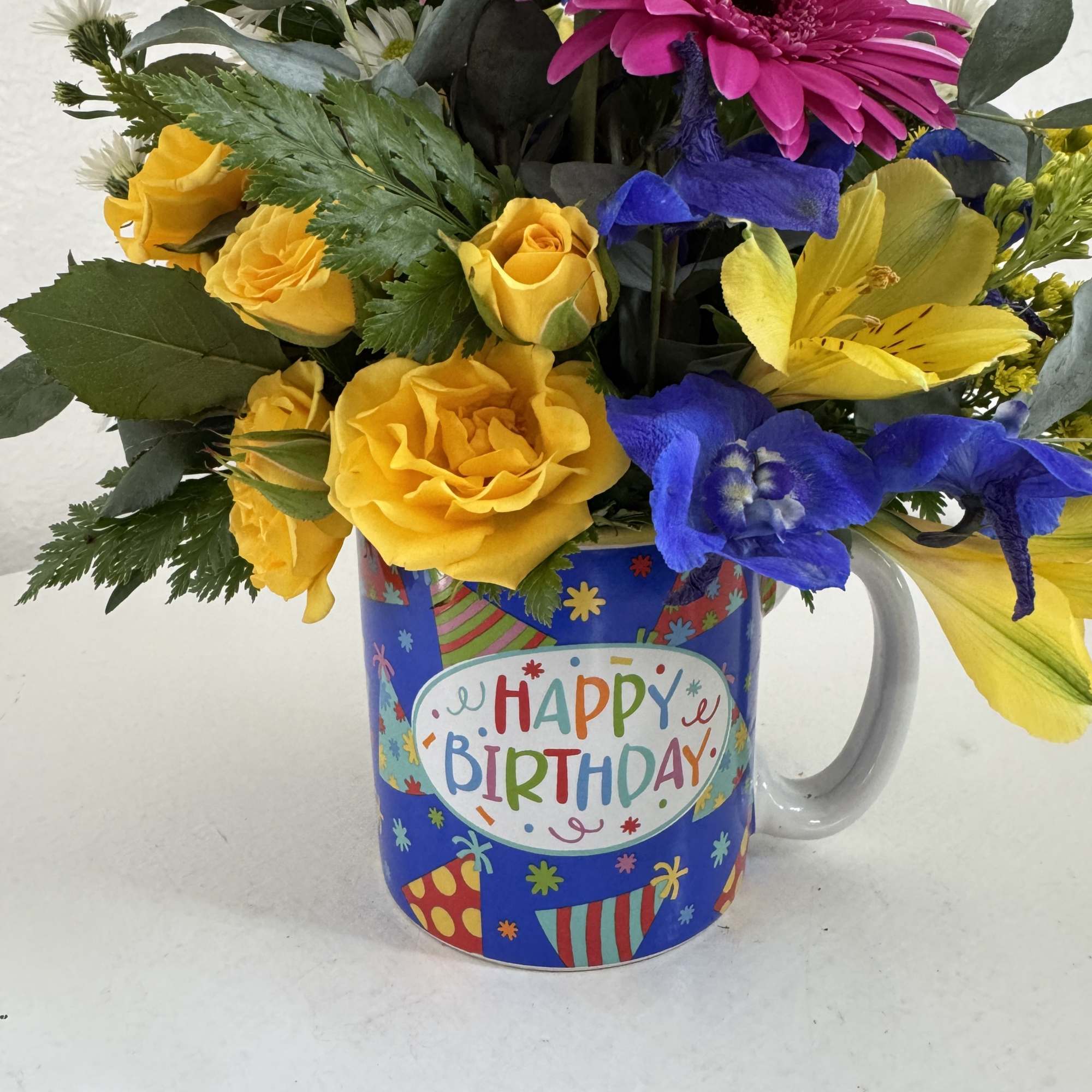 A unisex reusable mug with "Happy Birthday" written on both sides filled, photo 2 of 2