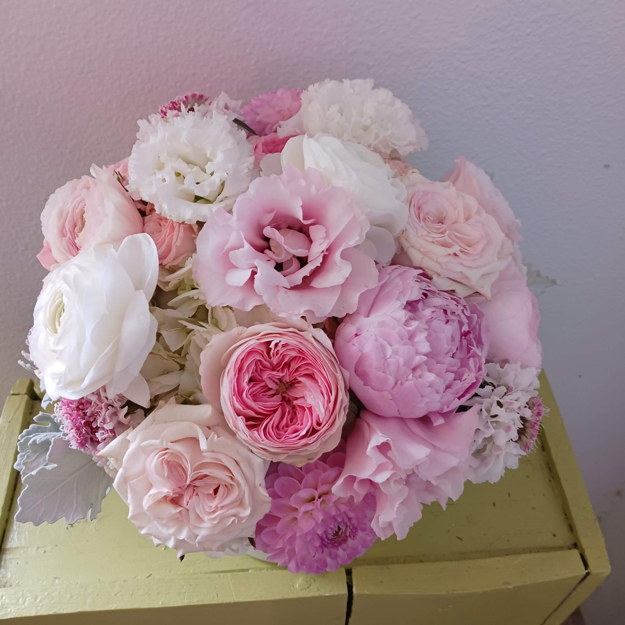 Pink and white mixed bouquet with roses and peonies