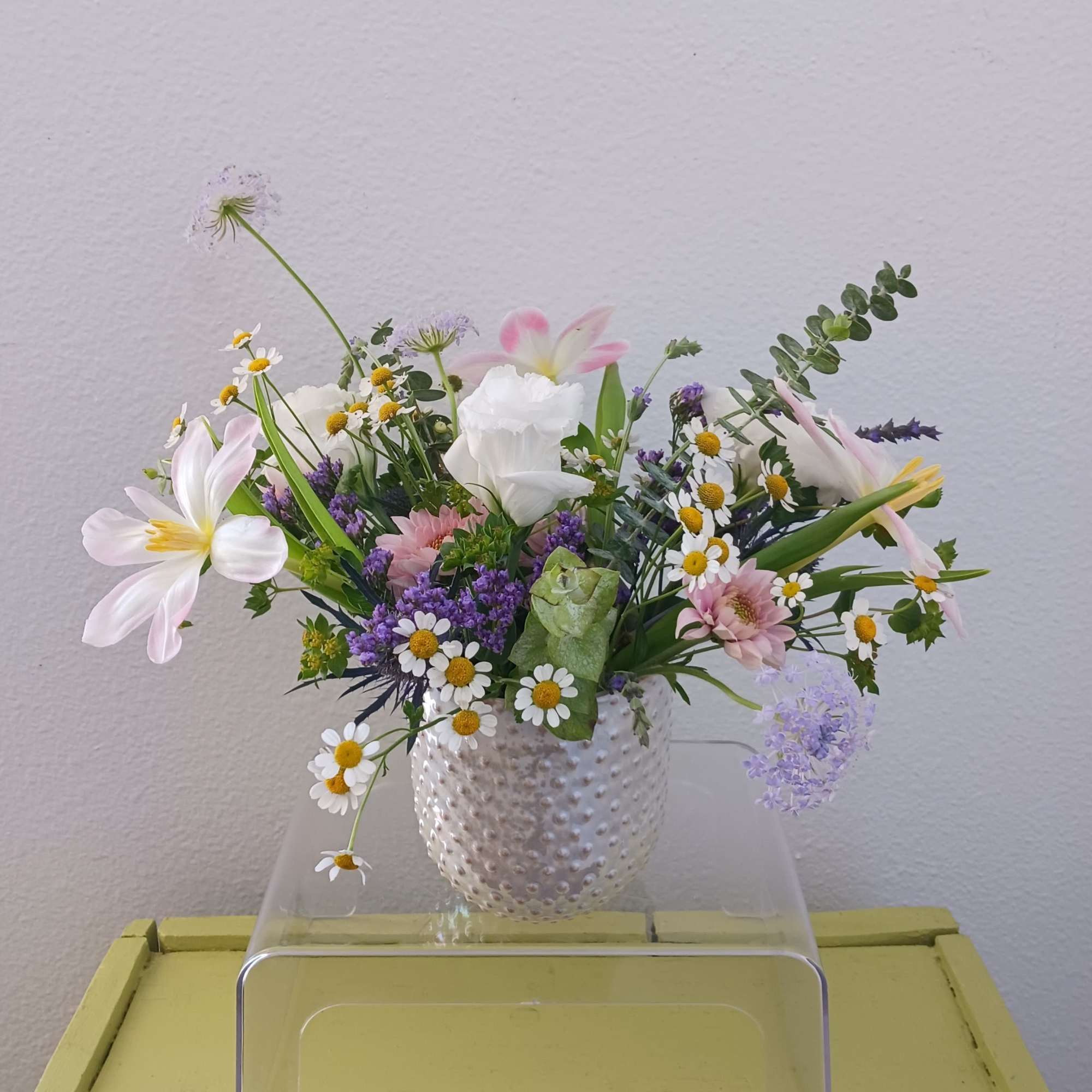 A little somethin somethin to celebrate any occasion! This cute arrangement comes
