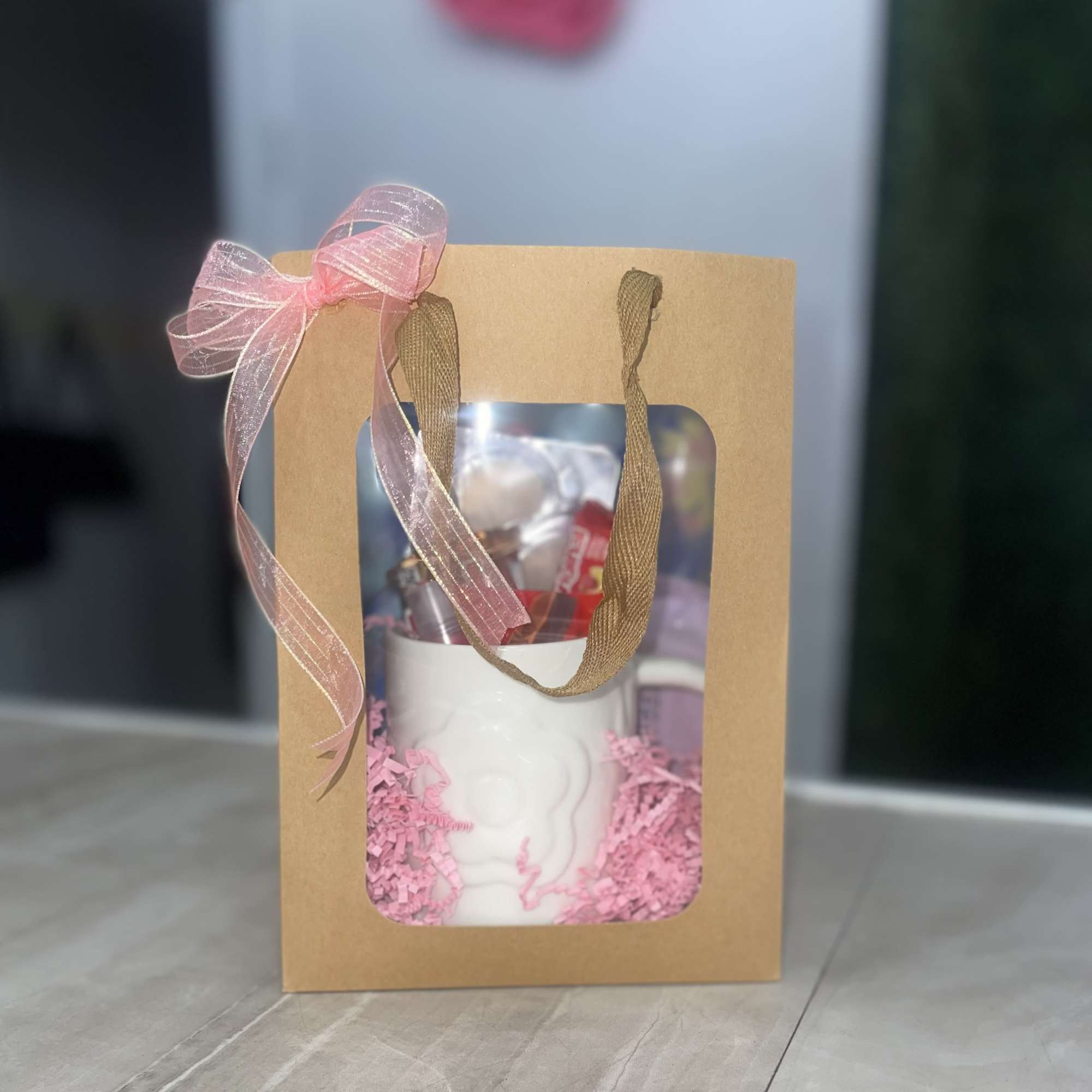  Make them smile with a thoughtfully curated gift.
Surprise them  with