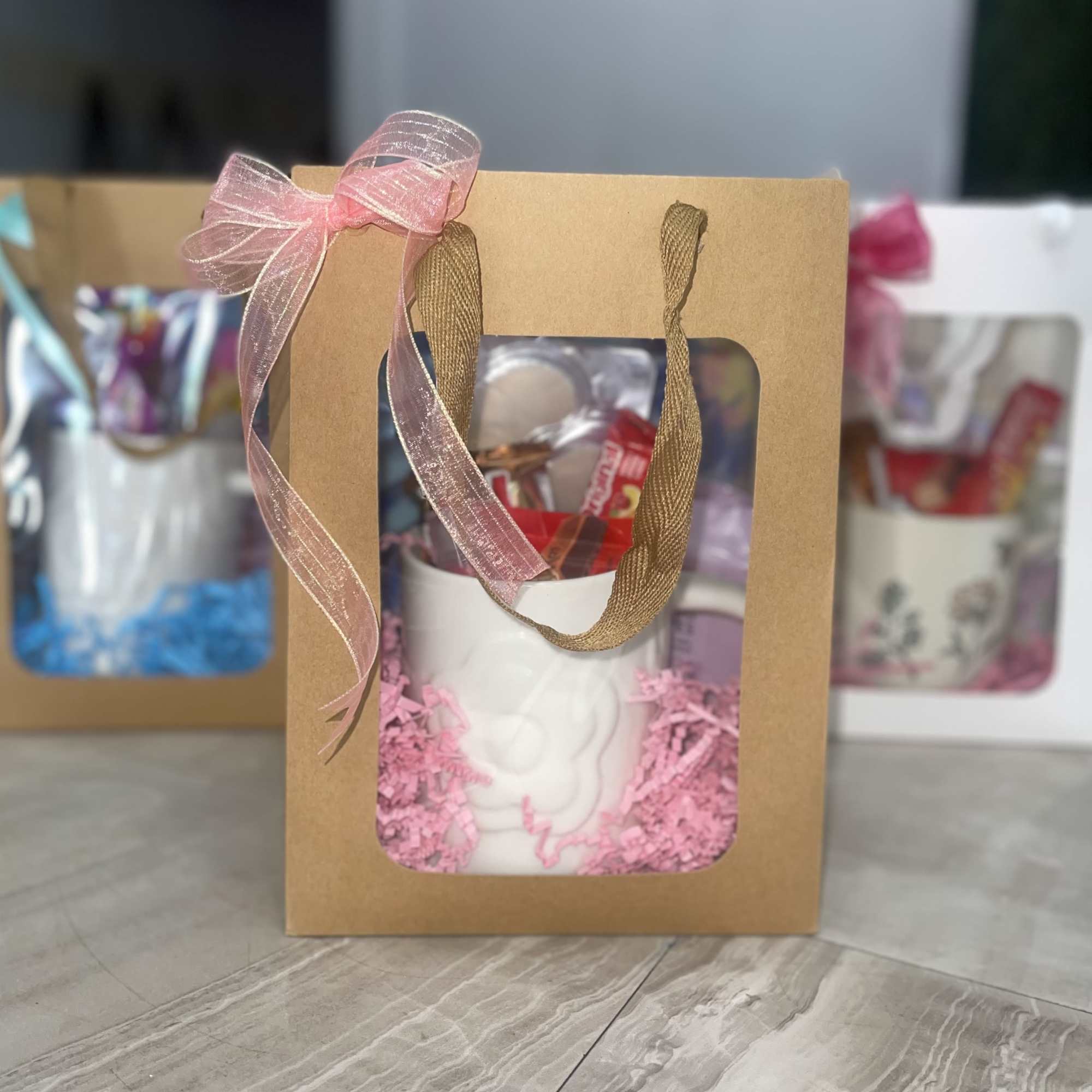  Make them smile with a thoughtfully curated gift.
Surprise them  with