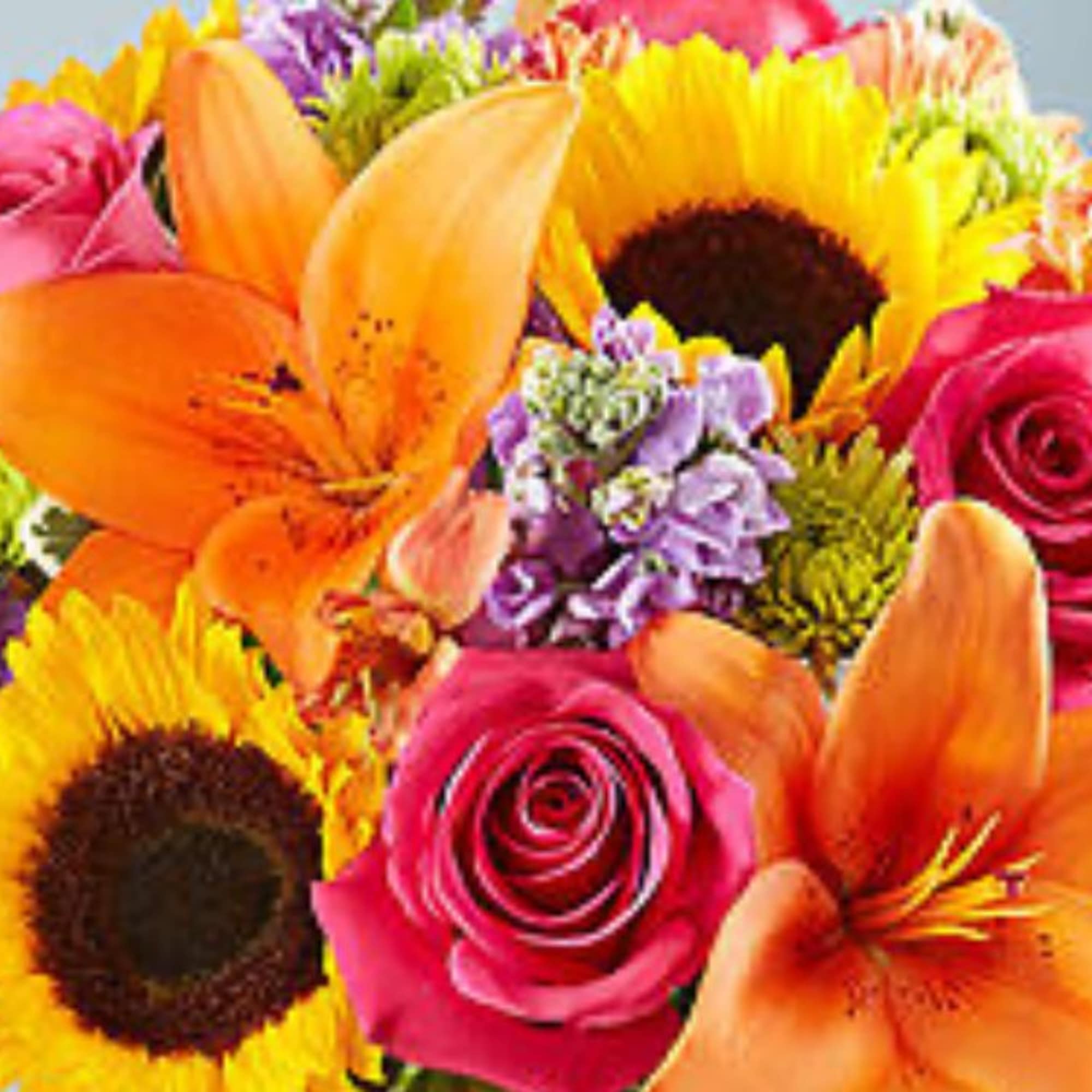 Premium and freshest flowers to make someone smile., photo 3 of 4