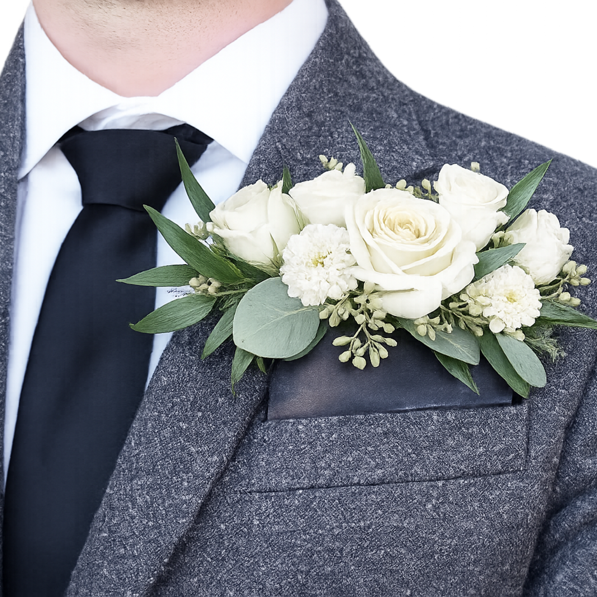 A modern twist on a classic detail, our pocket square boutonni&egrave;res are