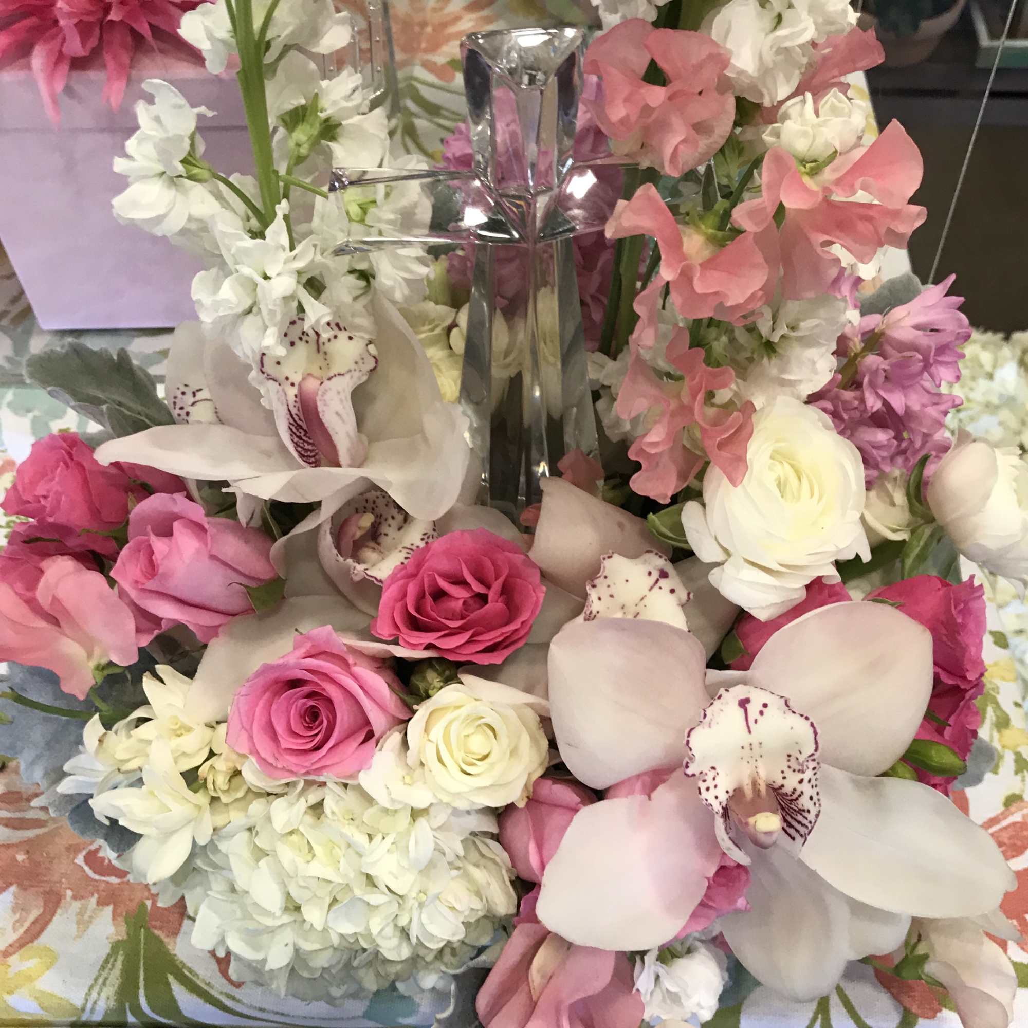 Make this Easter extra special for someone you love with radiant flowers
