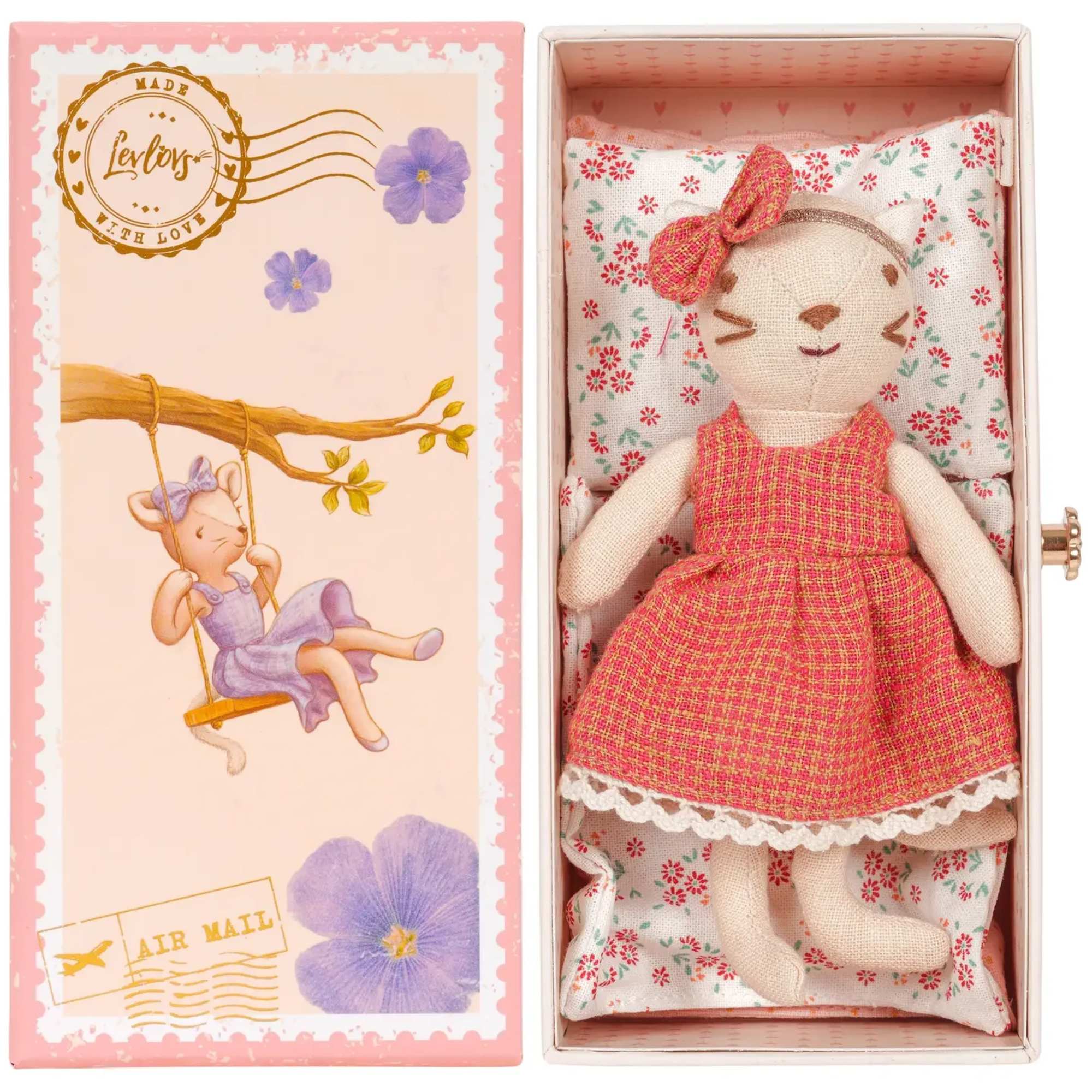 Meet the Levlovs Cat &mdash; a gentle-hearted traveler stitched from dreams and, photo 2 of 3