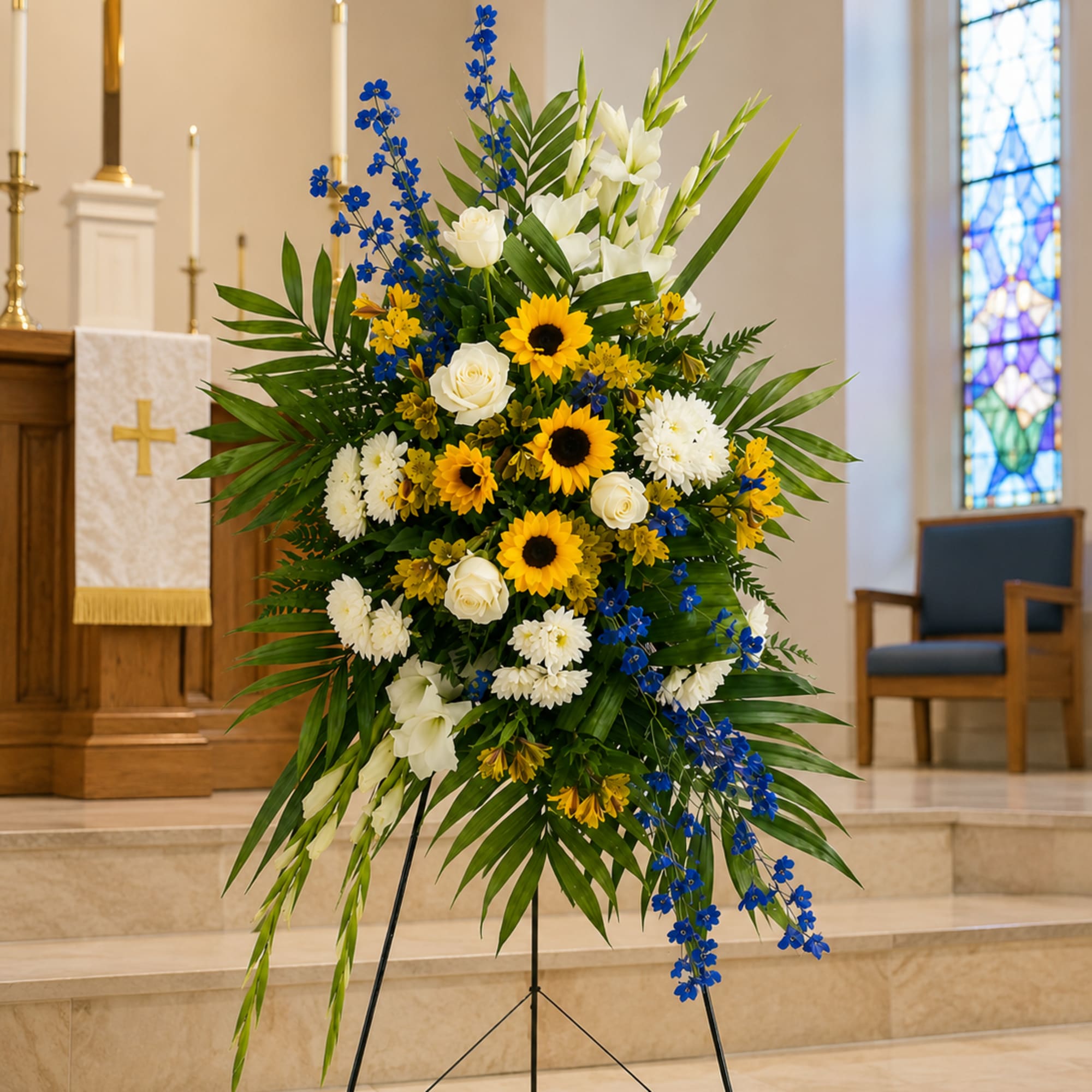 Sunlit Memories Standing Spray

Celebrate a life filled with warmth, kindness, and cherished, photo 2 of 2