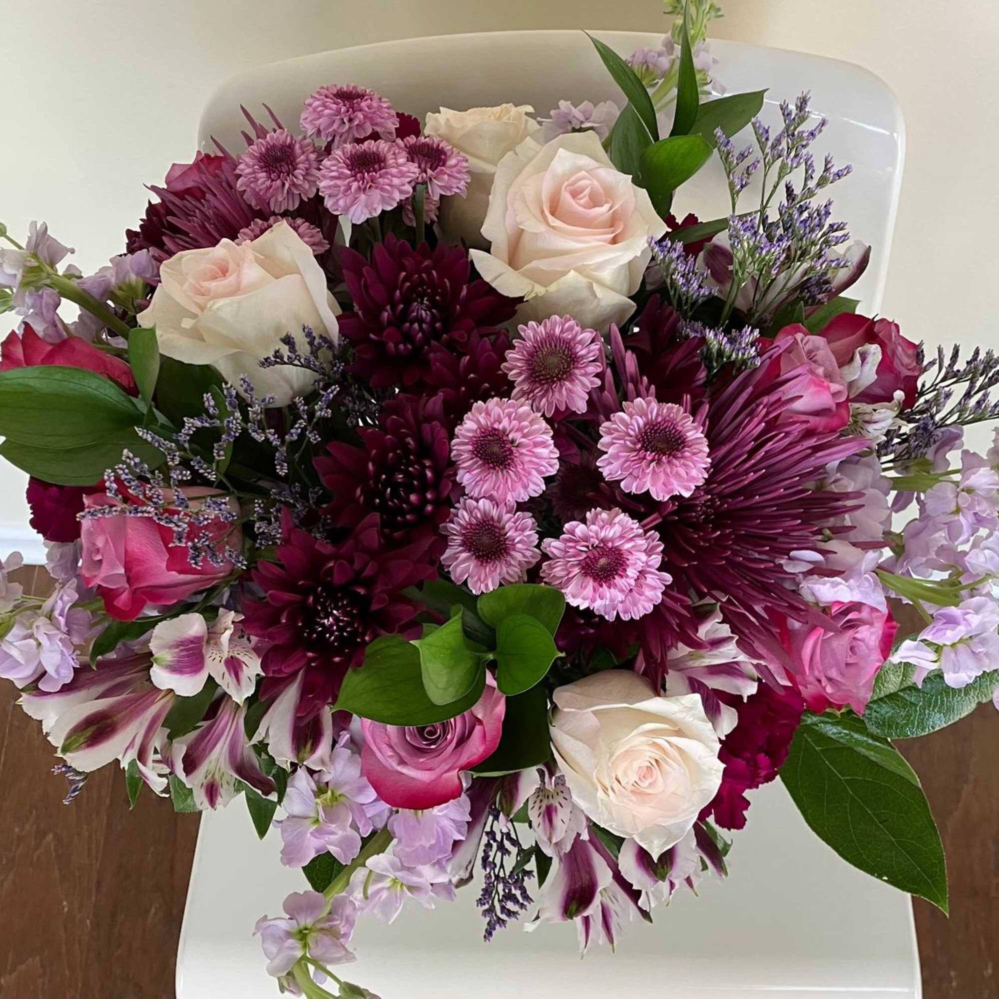 This bouquet isn't just a gift; it's a statement.
The mix of roses, photo 2 of 4