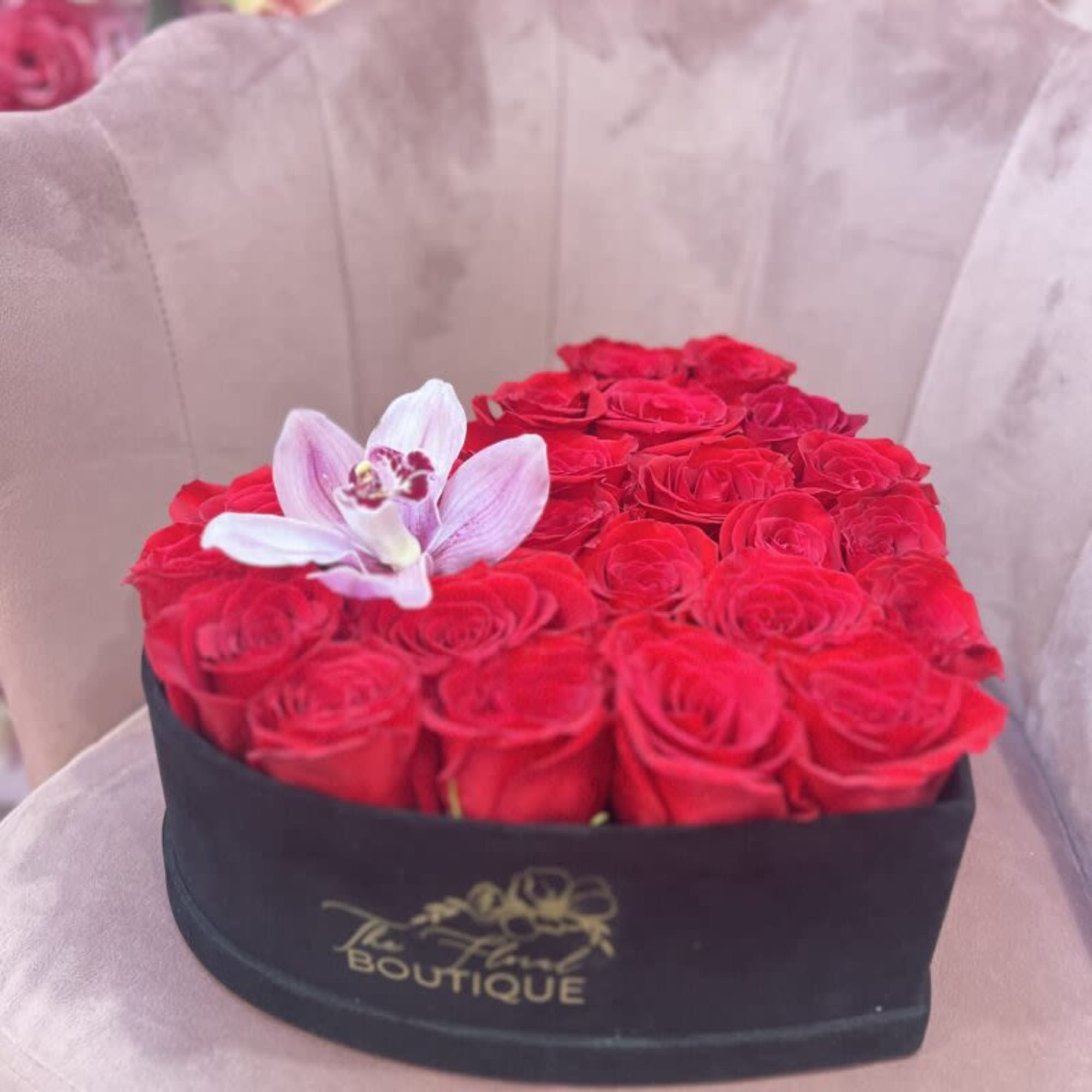 Make a statement of love with our Heart Rose Box, a luxurious, photo 4 of 5