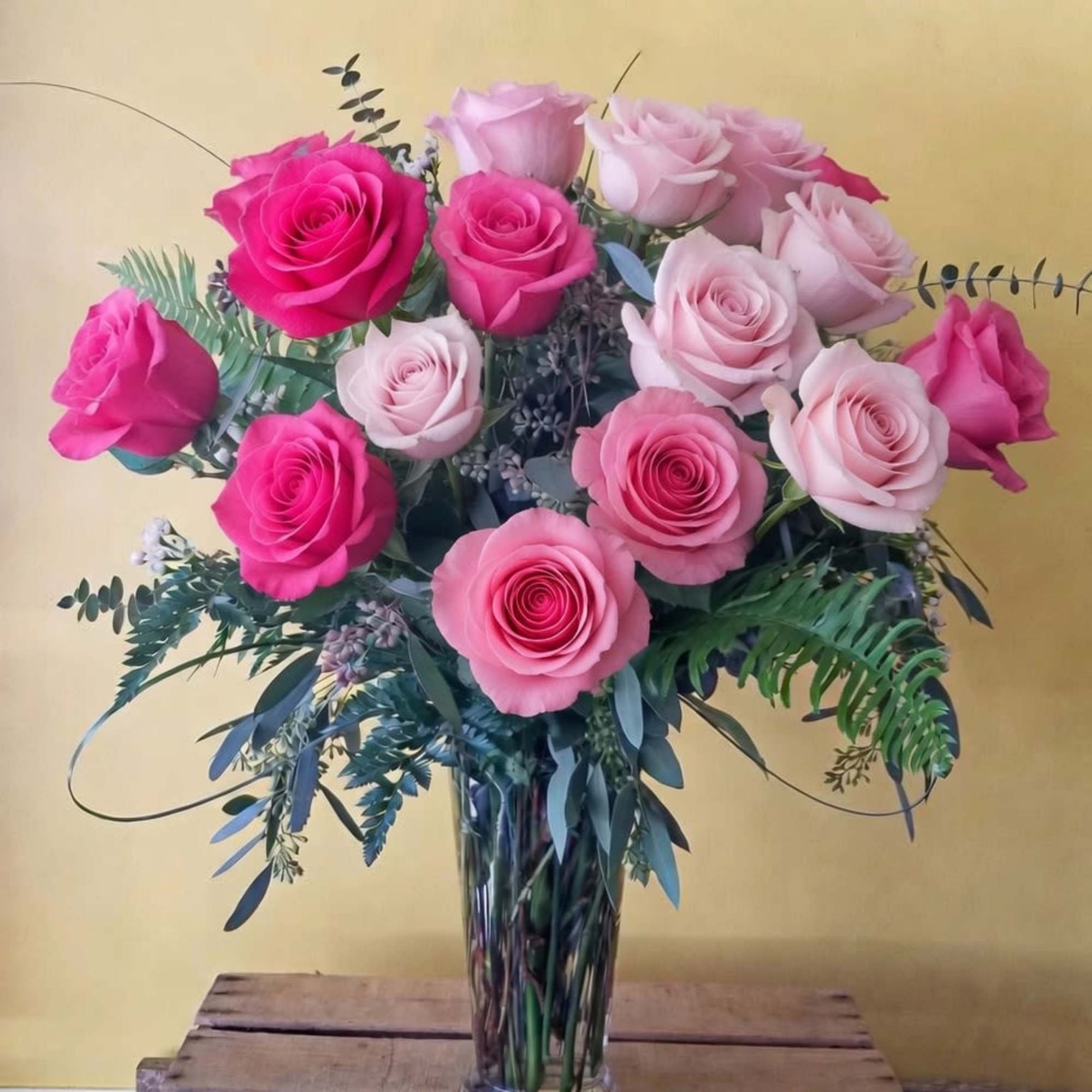 5 Star Dozen Mixed Pink Roses in Cherry Hill, NJ | Jacqueline's