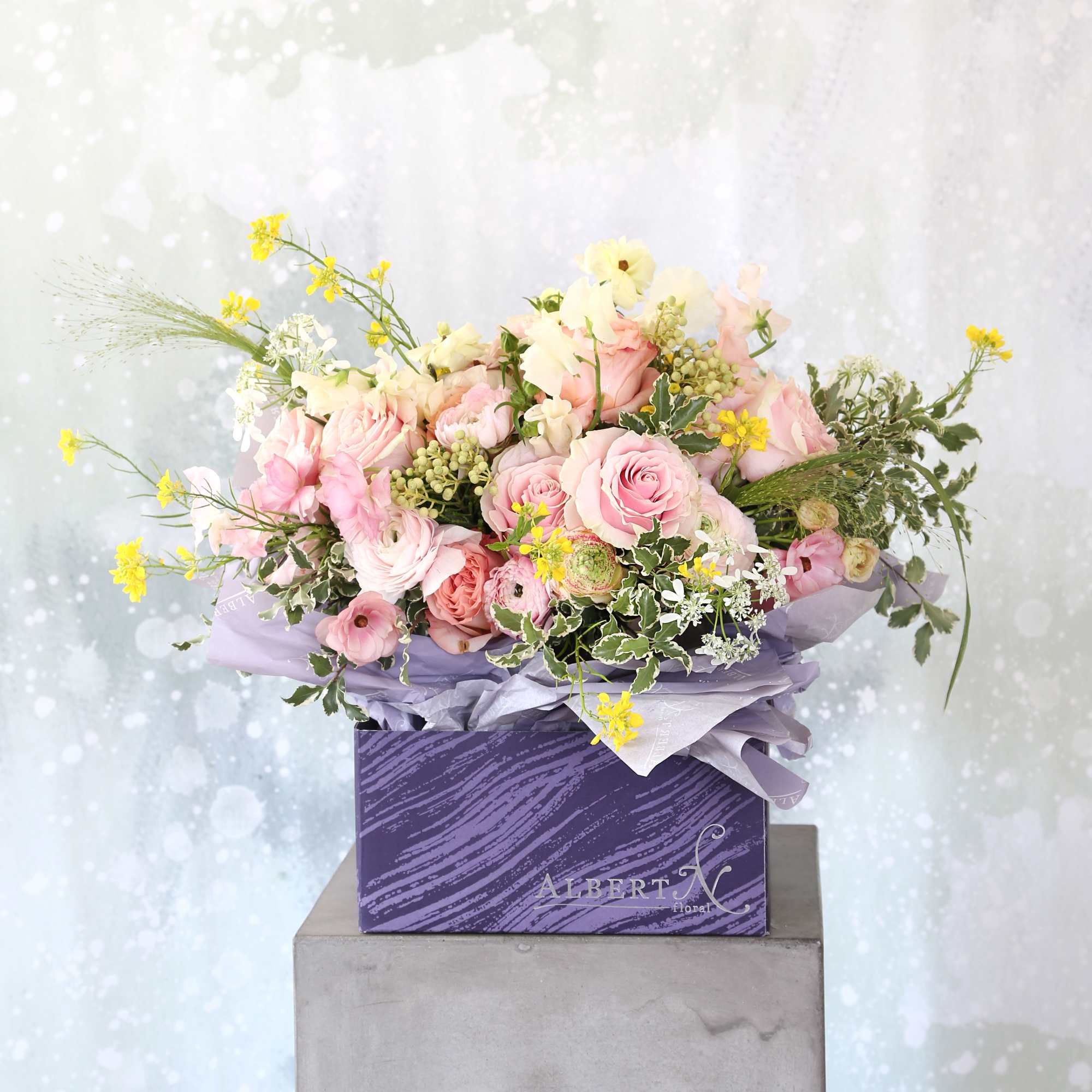 A fan shape hand tie bouquet create with soft pink, pastel color, photo 3 of 4