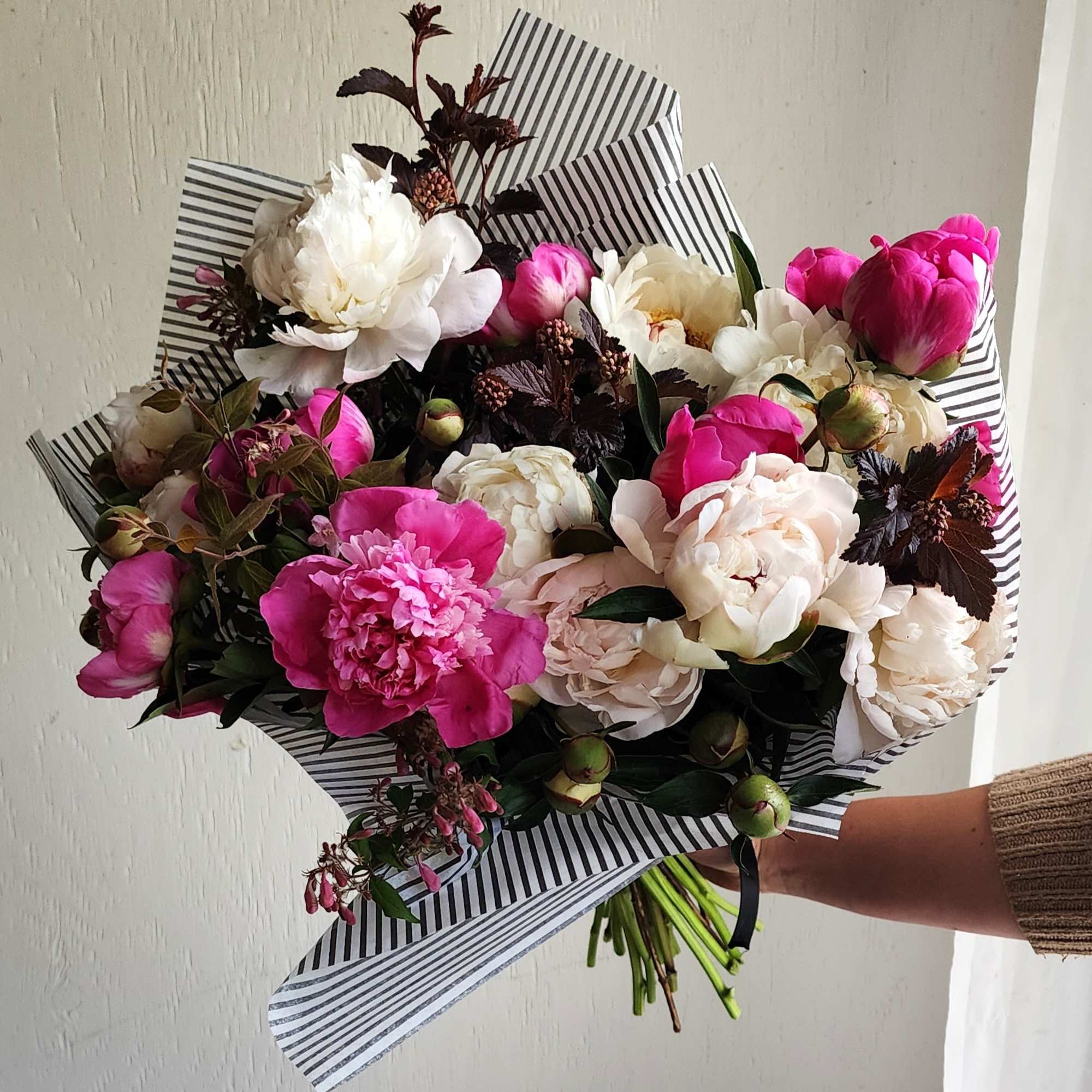 A fresh mix of stems chosen for their color and character&mdash;ready to, photo 3 of 9
