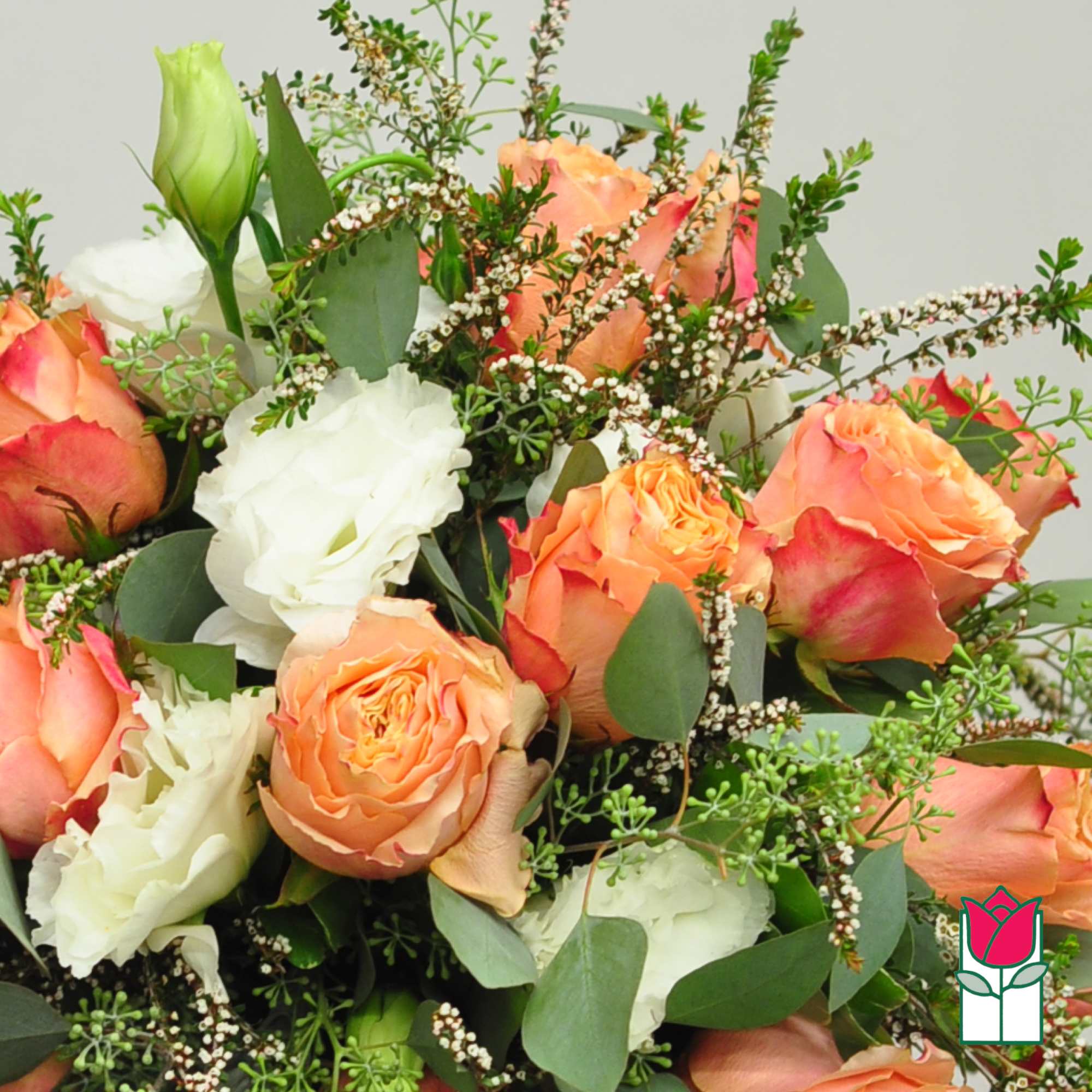 Bouquet of peach and white roses with greenery, photo 3 of 4