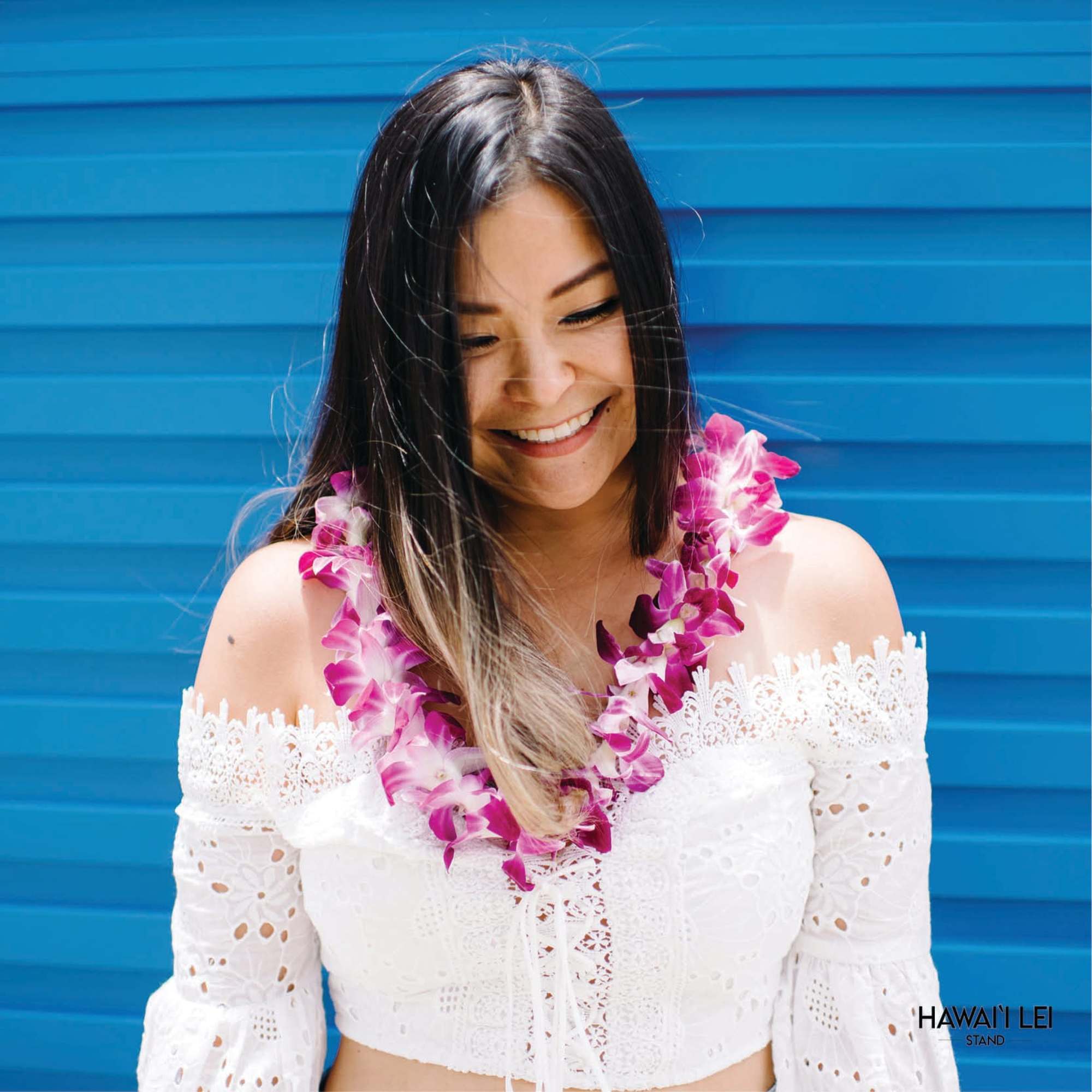Simple, beautiful &mdash;&nbsp;simply wow &mdash;&nbsp;our single orchid lei is available in a, photo 3 of 9