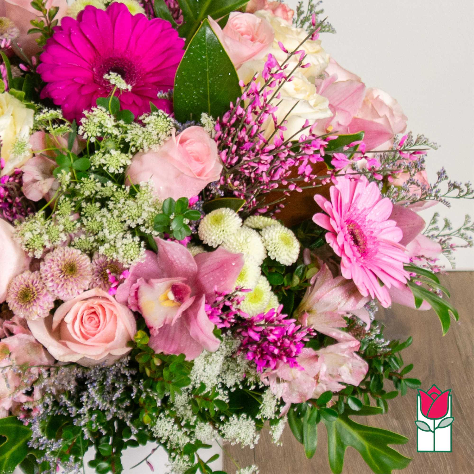 Pink and white mixed bouquet with roses and gerbera daisies