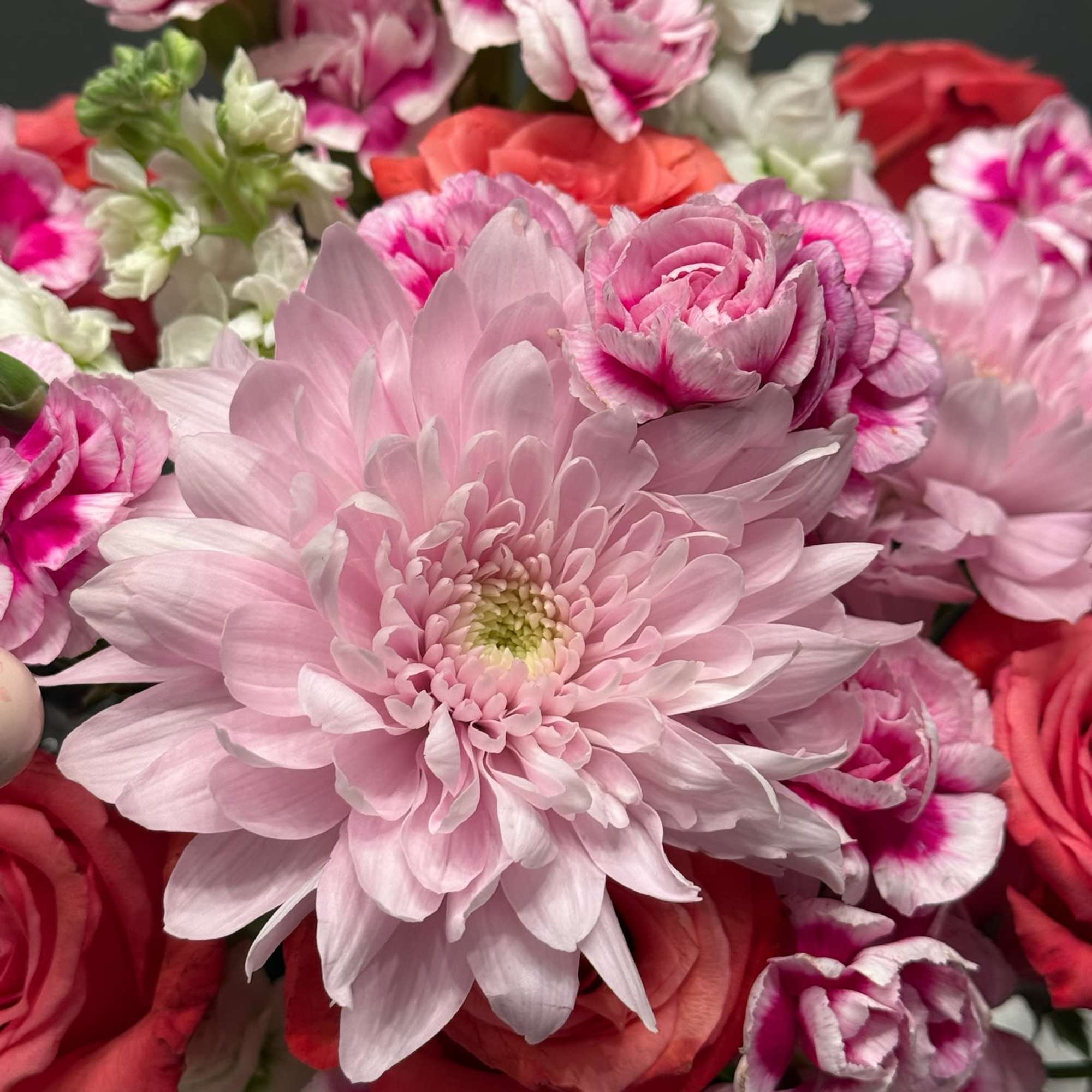 This charming, vintage-inspired arrangement is a masterclass in texture and color, blending, photo 3 of 4
