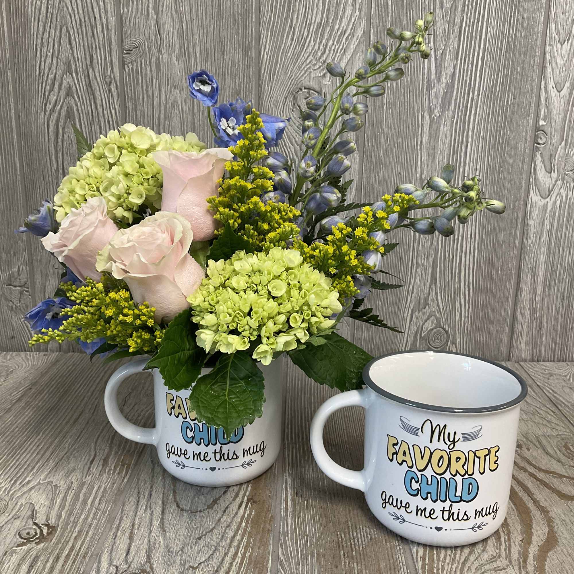 A soft floral arrangement in a funny keepsake mug - a perfect, photo 4 of 4