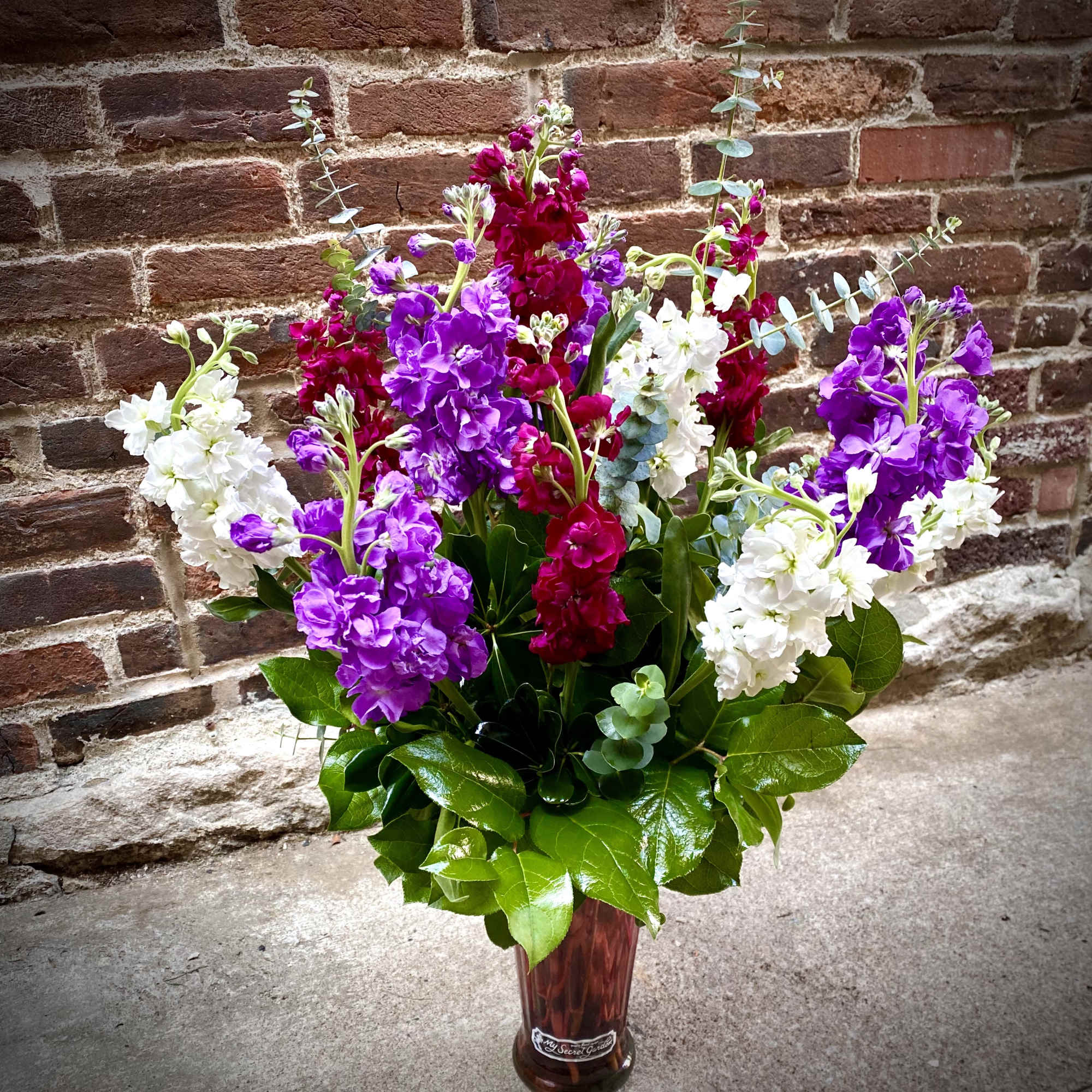 Stunning Stock features the soft fragrance and blooms of 13 Stock stems, photo 2 of 2