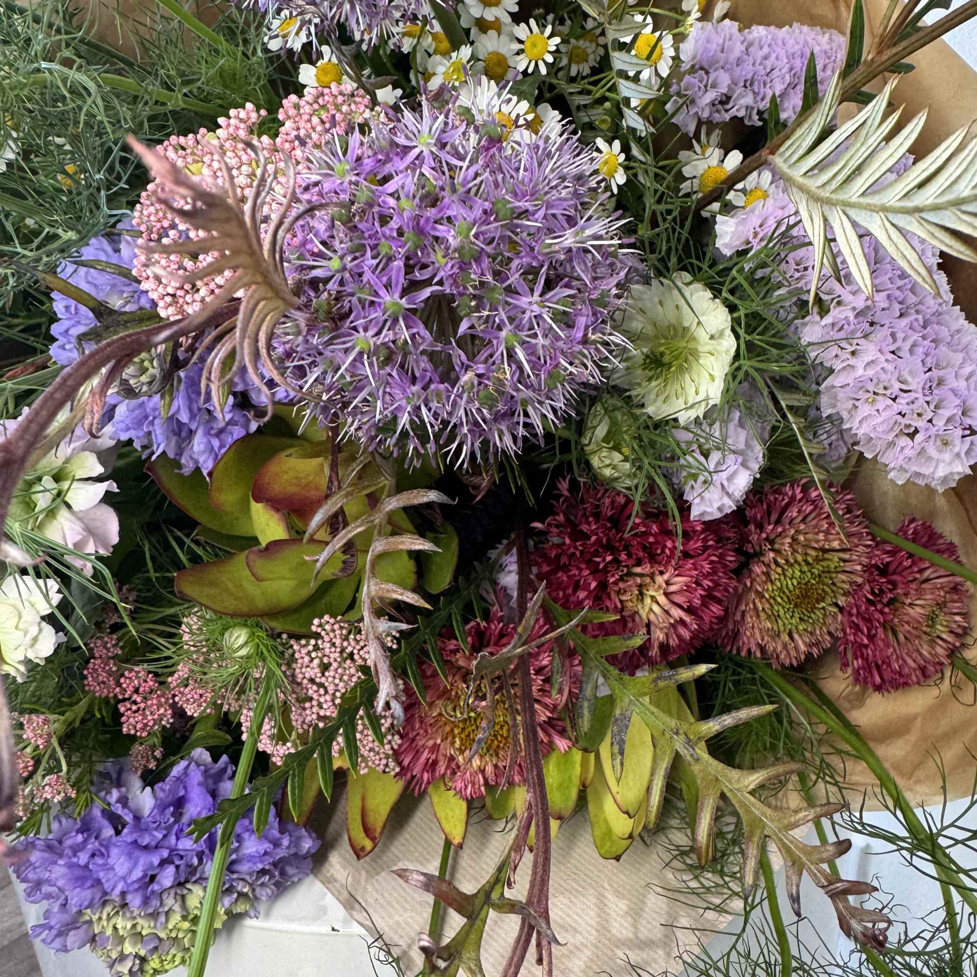 You cannot go wrong with this massive hand-tied garden bouquet.  Full, photo 2 of 4