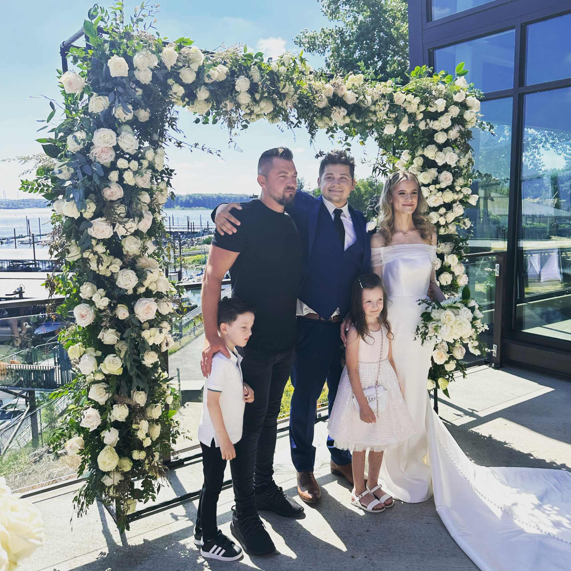 A breathtaking 10 by 8 ft ,floral arch with lush premium blooms, photo 4 of 9