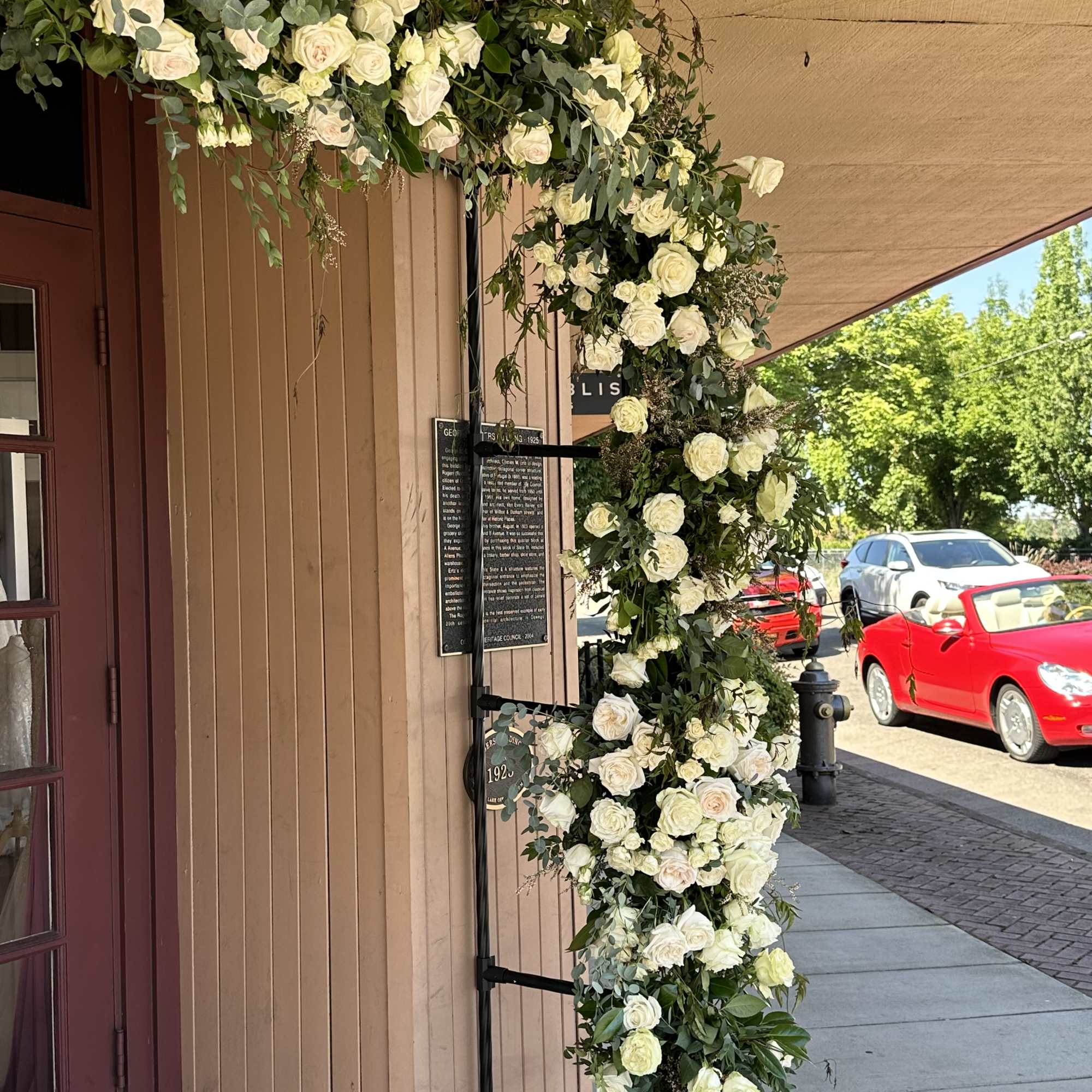 A breathtaking 10 by 8 ft ,floral arch with lush premium blooms, photo 5 of 9