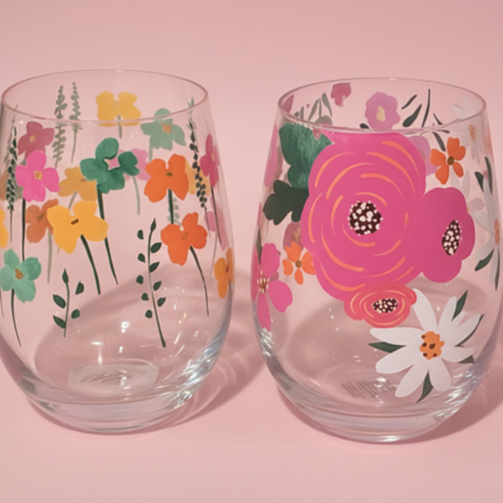 A compact burst of spring warmth, this stemless floral arrangement pairs a