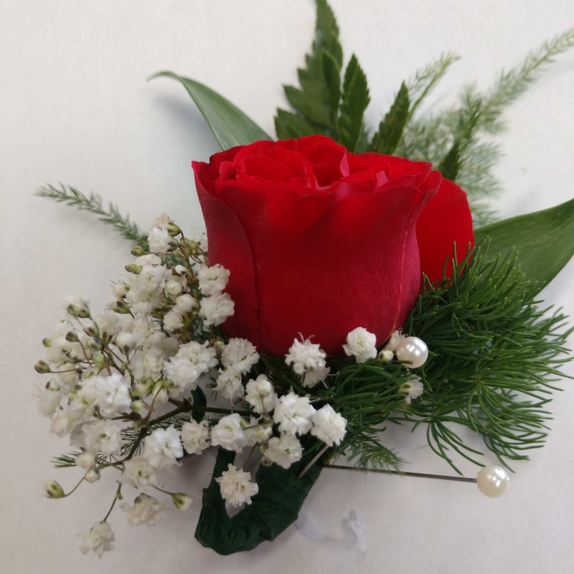 You Choice Of Rose, Carnation, Orchid, Chrysanthemums, Alstroemeria, Succulents Boutonniere For Prom, photo 3 of 4