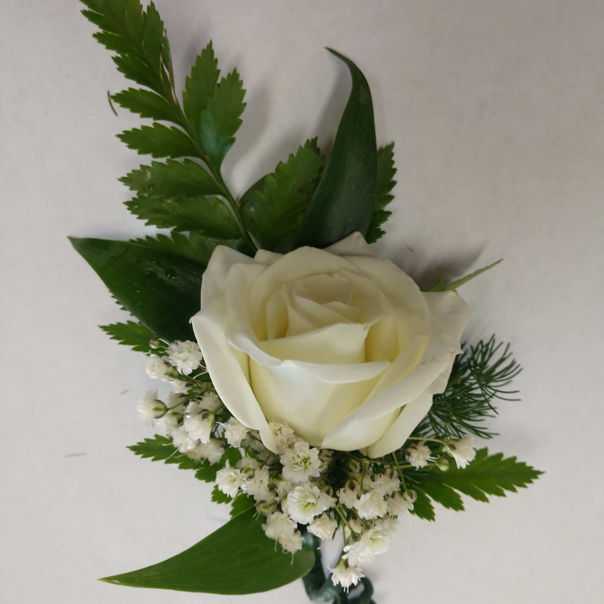 You Choice Of Rose, Carnation, Orchid, Chrysanthemums, Alstroemeria, Succulents Boutonniere For Prom, photo 4 of 4