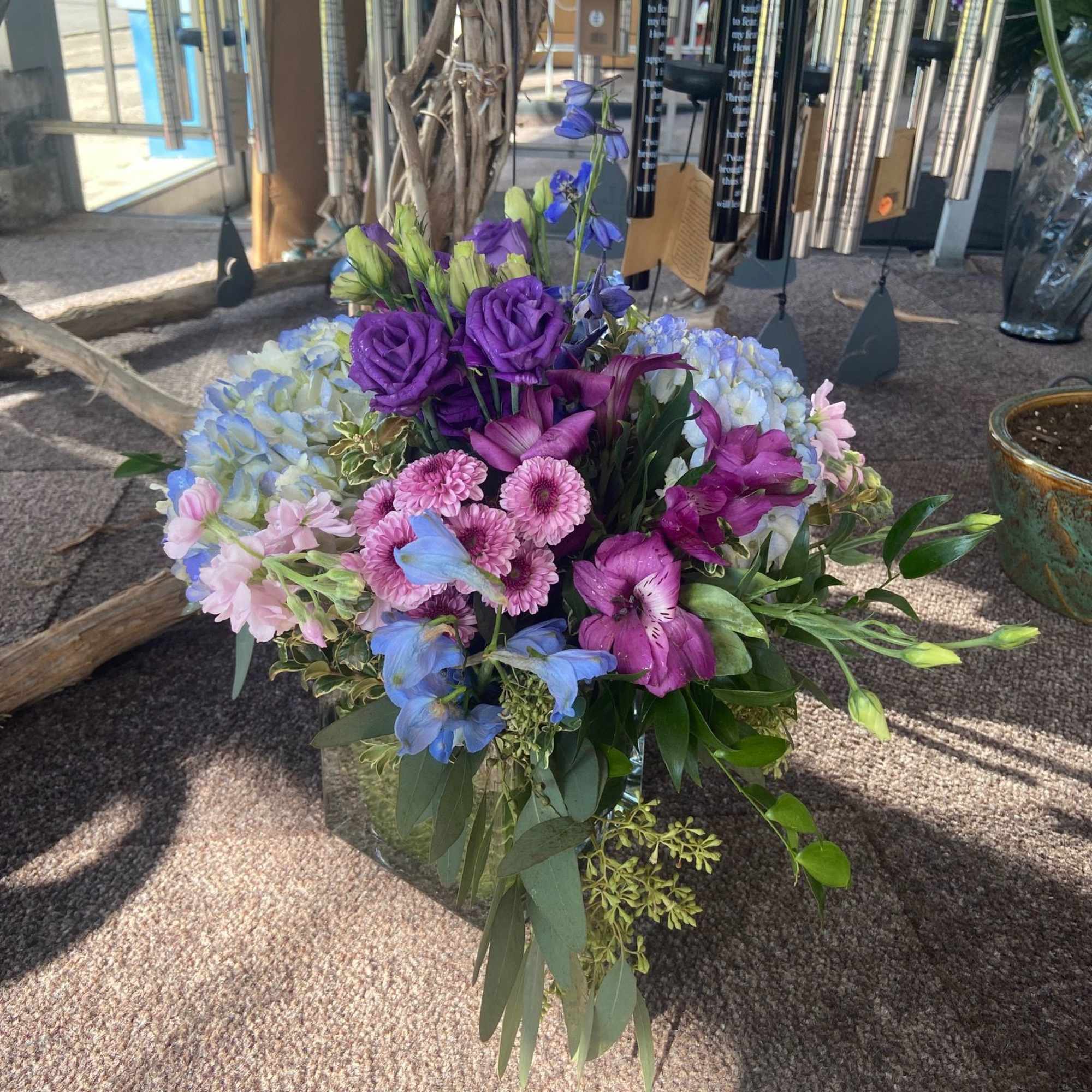Square cube leaf lined and filled with blue hydrangea, lavender stock, blue, photo 4 of 5