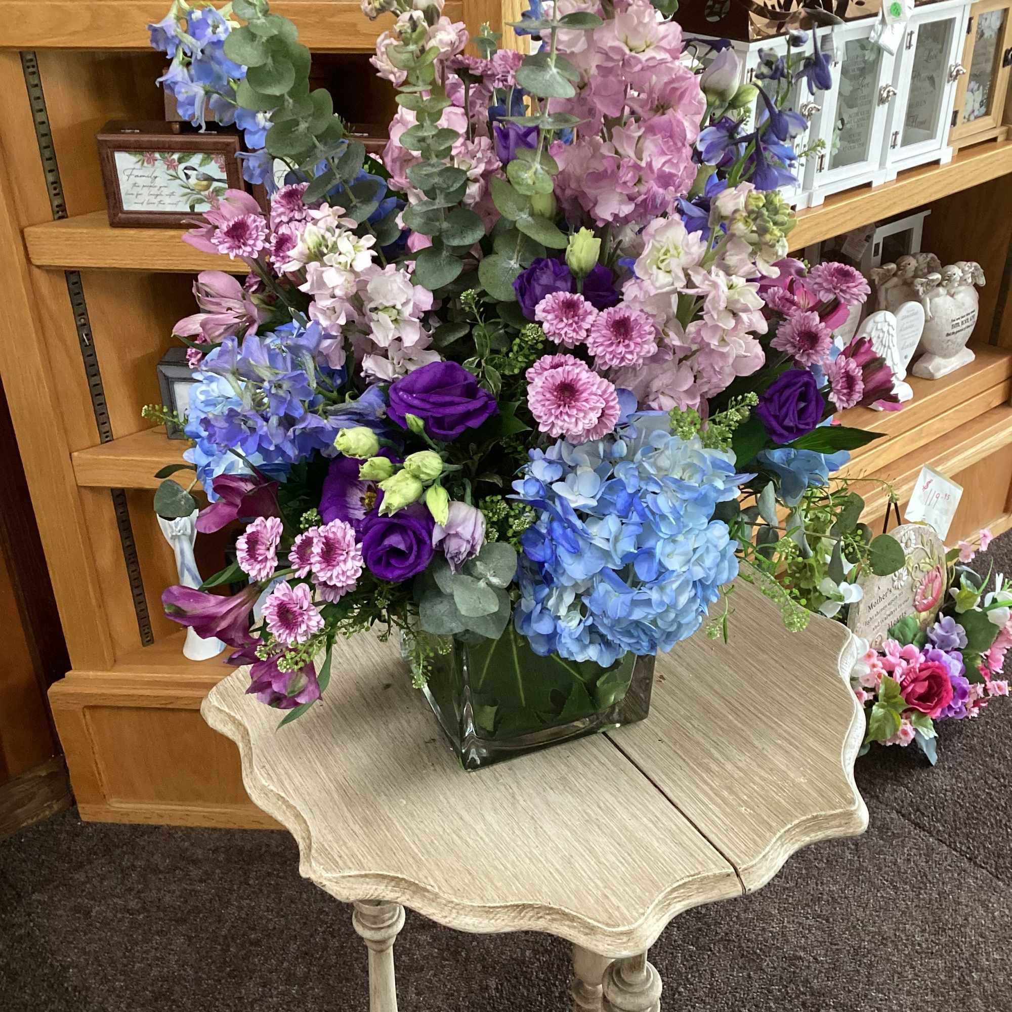 Square cube leaf lined and filled with blue hydrangea, lavender stock, blue, photo 3 of 3
