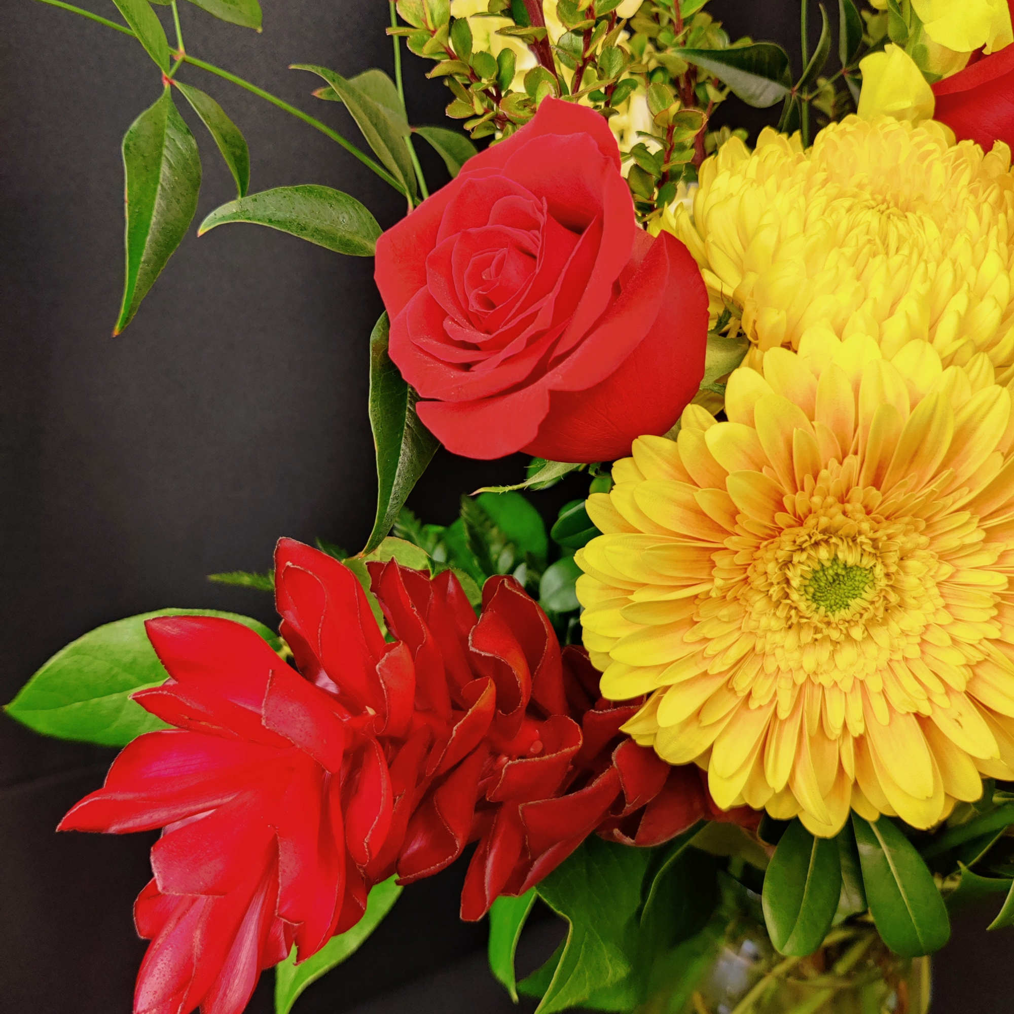 Happy New Year!!! Colors of Celebration for Chinese New Year!
Flowers may vary., photo 4 of 4