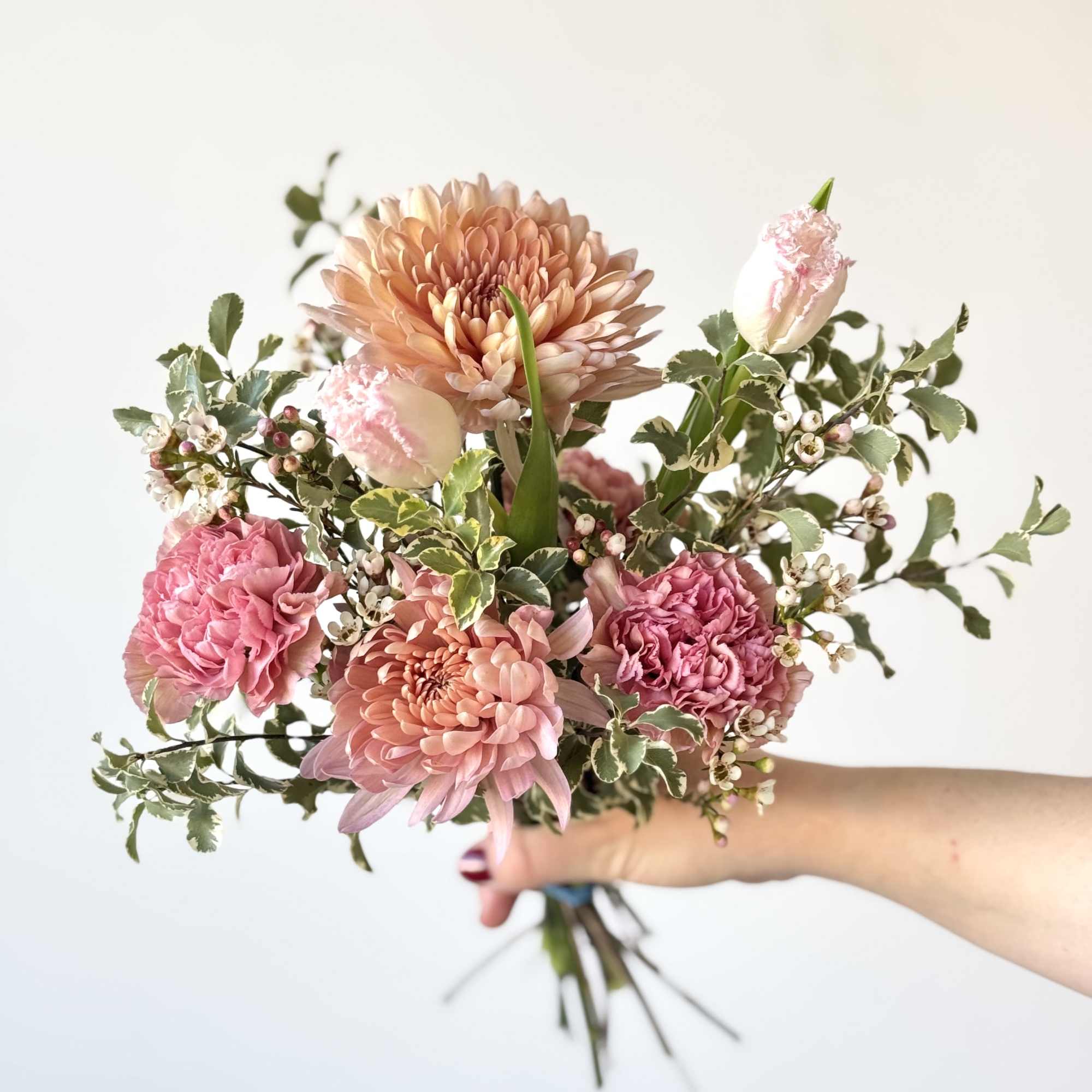 Designer's Choice Mini Bouquet, Grab n Go. In Studio only. These mini