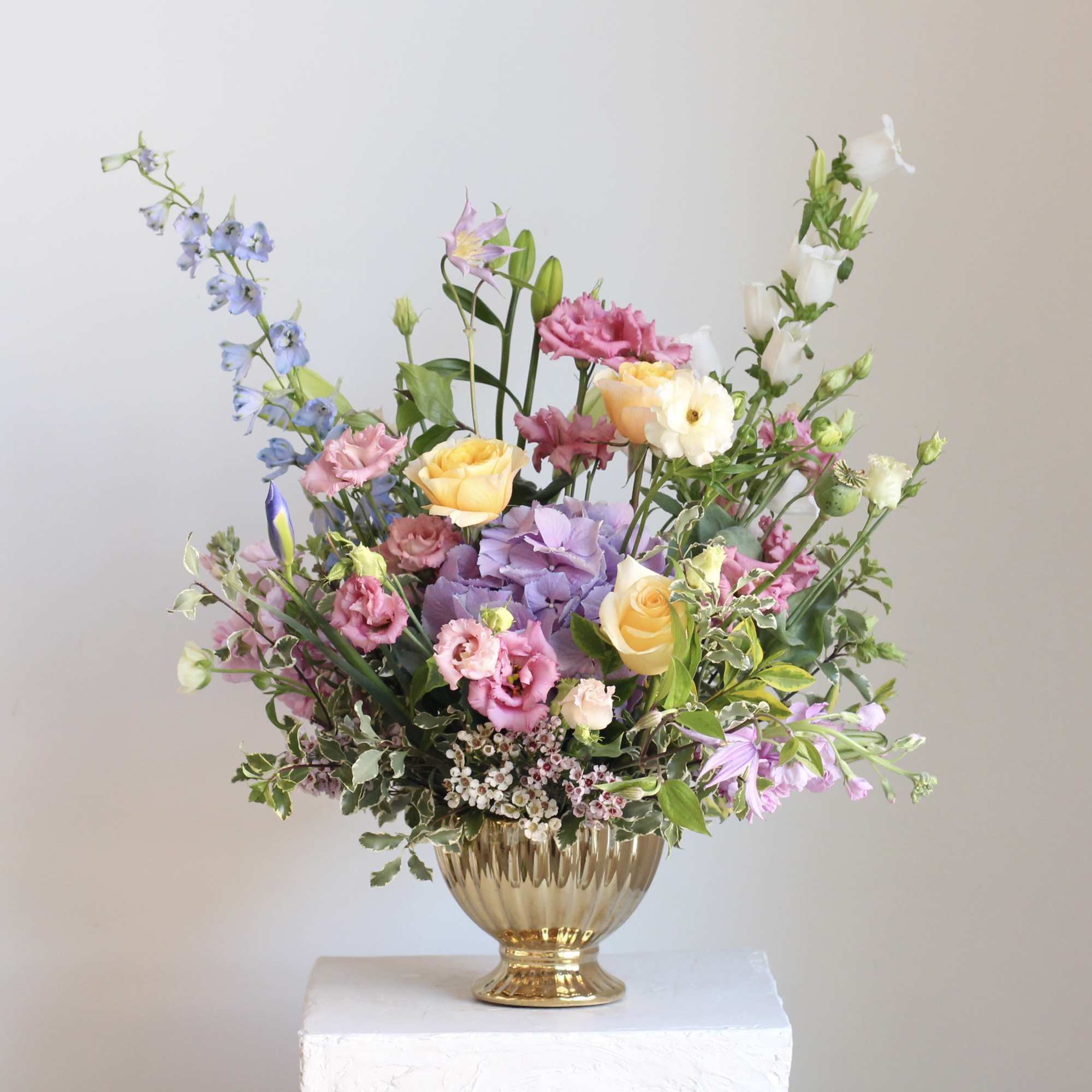 Experience the art of floristry with our Designer&rsquo;s Choice Floral Arrangement. Our, photo 2 of 8