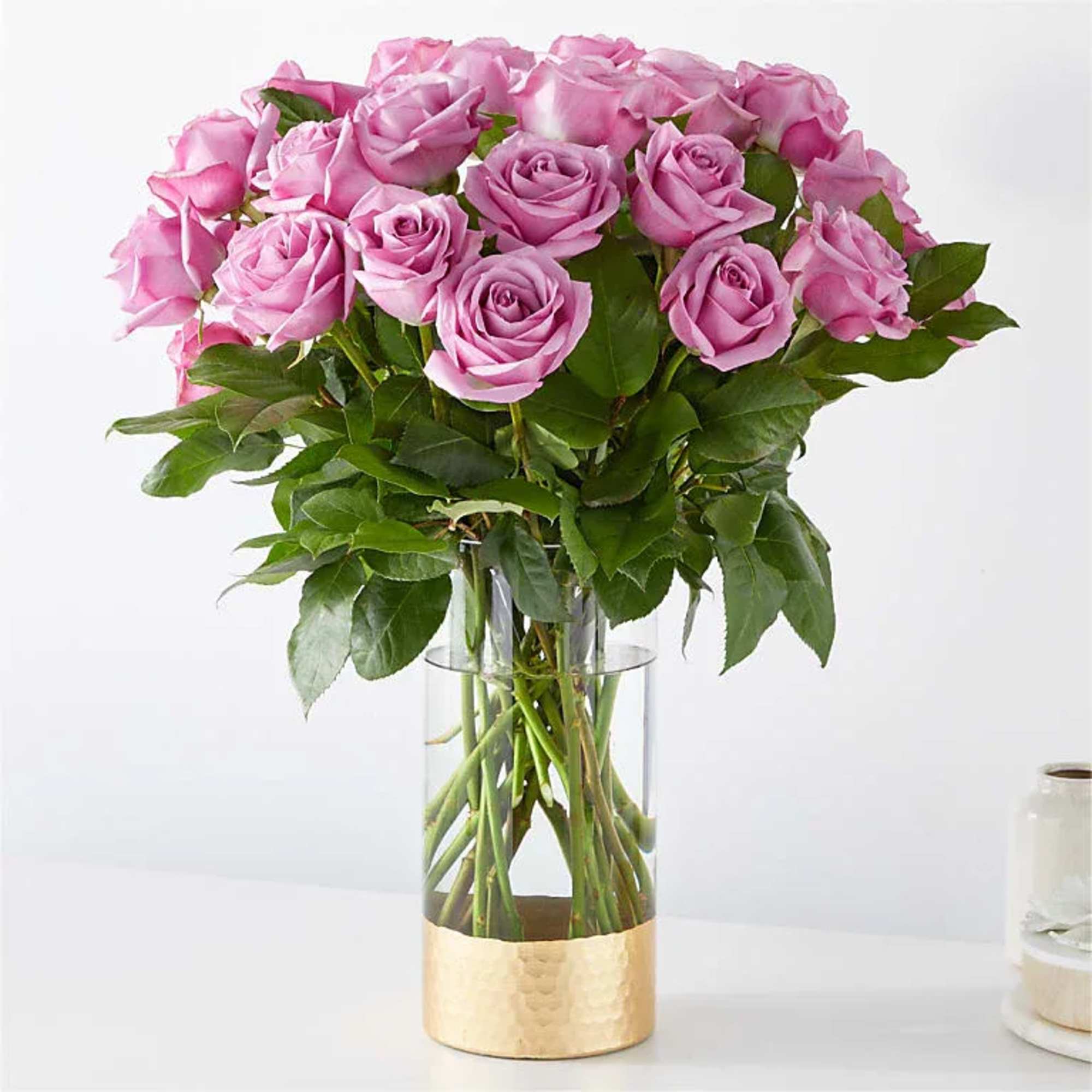 This Valentine&rsquo;s Day, everyone is falling in love with lavender roses. The