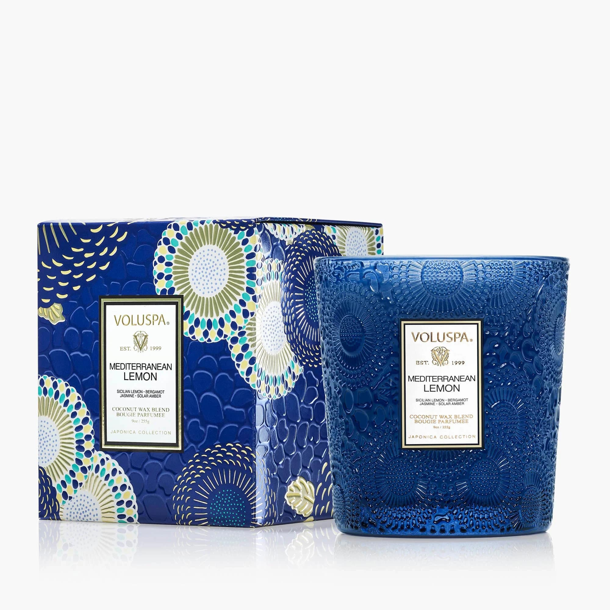 Illuminate your adventurous side and dive into the Italian coast. A zesty