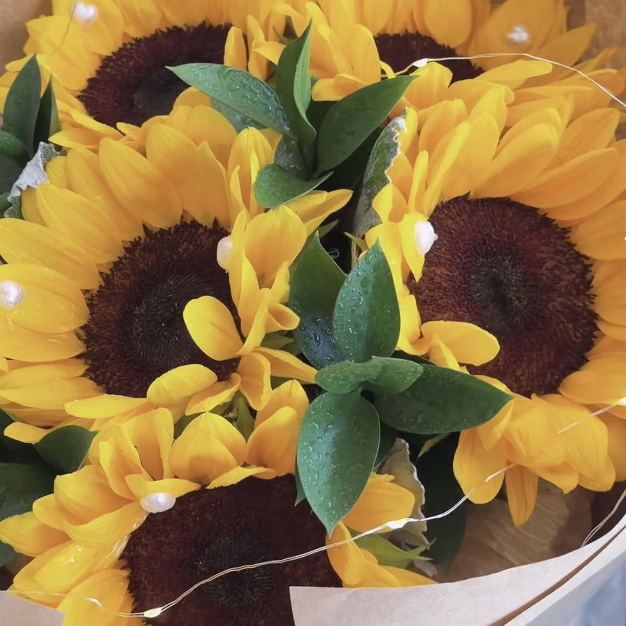 Bring warmth and happiness with our Sunshine Glow Bouquet.
This bouquet features vibrant, photo 3 of 4