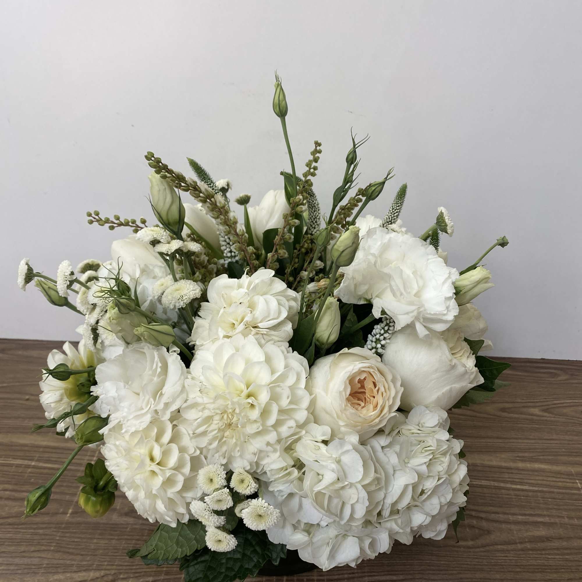 glass vase with a white hydrangea, white dahlia, garden roses and white, photo 3 of 3