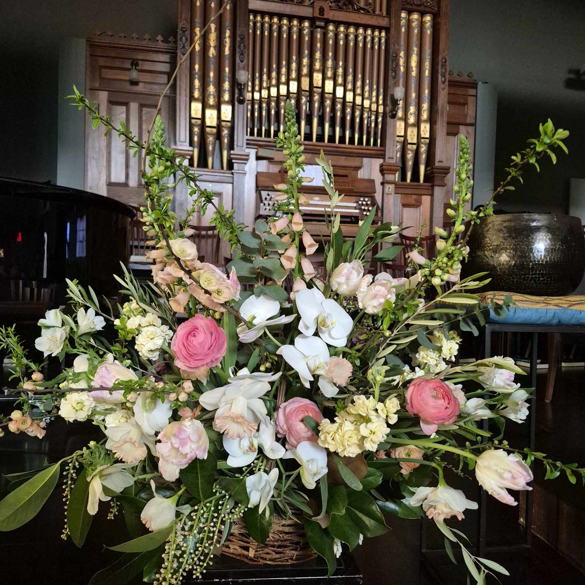 Seasonal mix of the best flowers. Invoking a garden of peace and