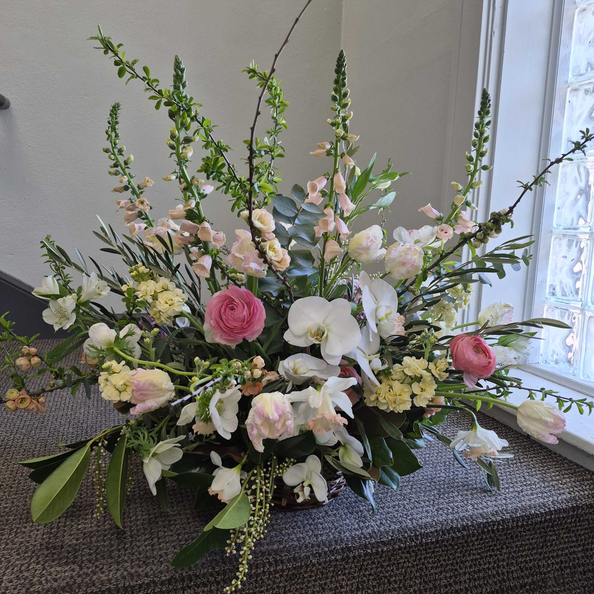 Seasonal mix of the best flowers. Invoking a garden of peace and, photo 2 of 2