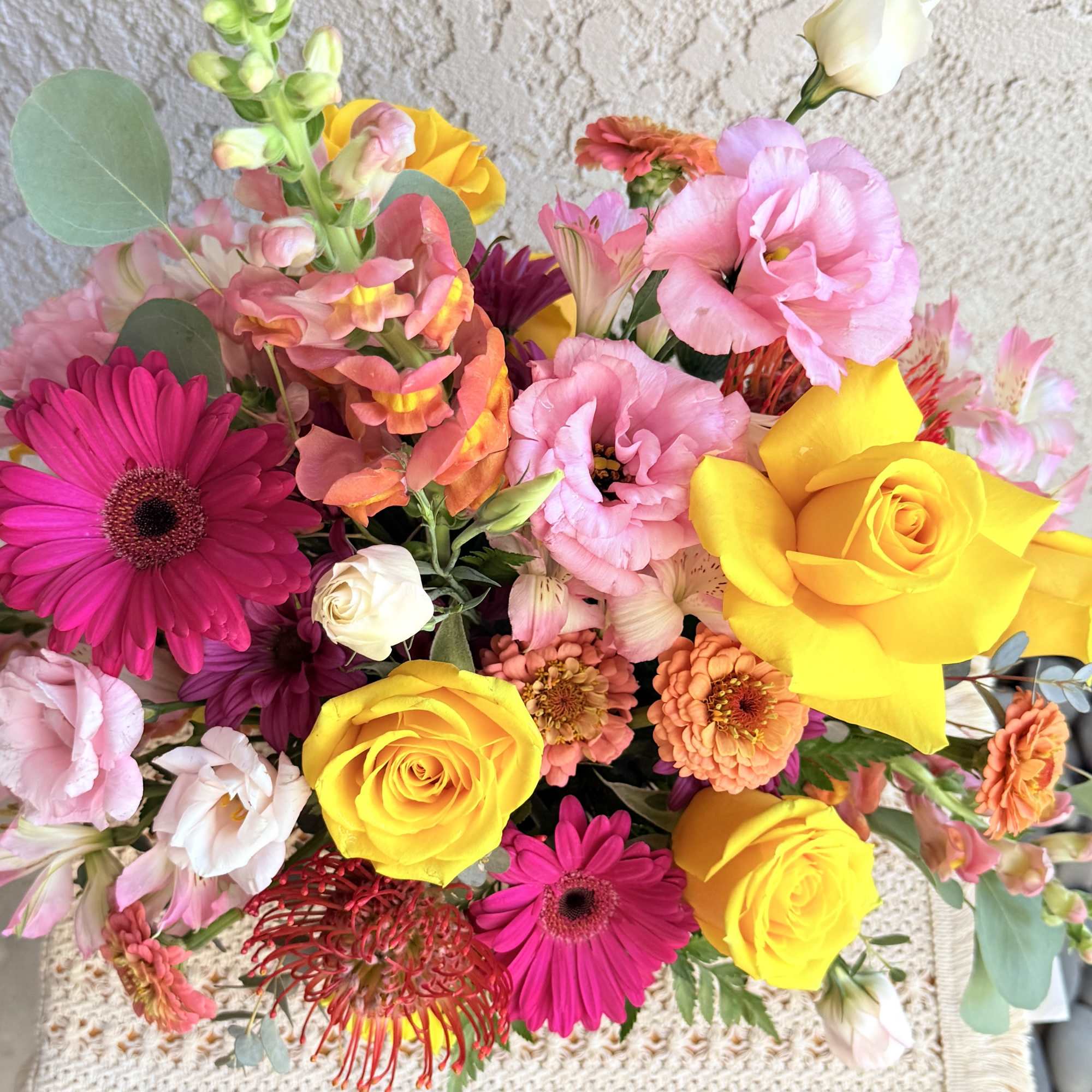 Brighten someone&rsquo;s day with this gorgeous floral design crafted with Ecuadorian roses, photo 2 of 2