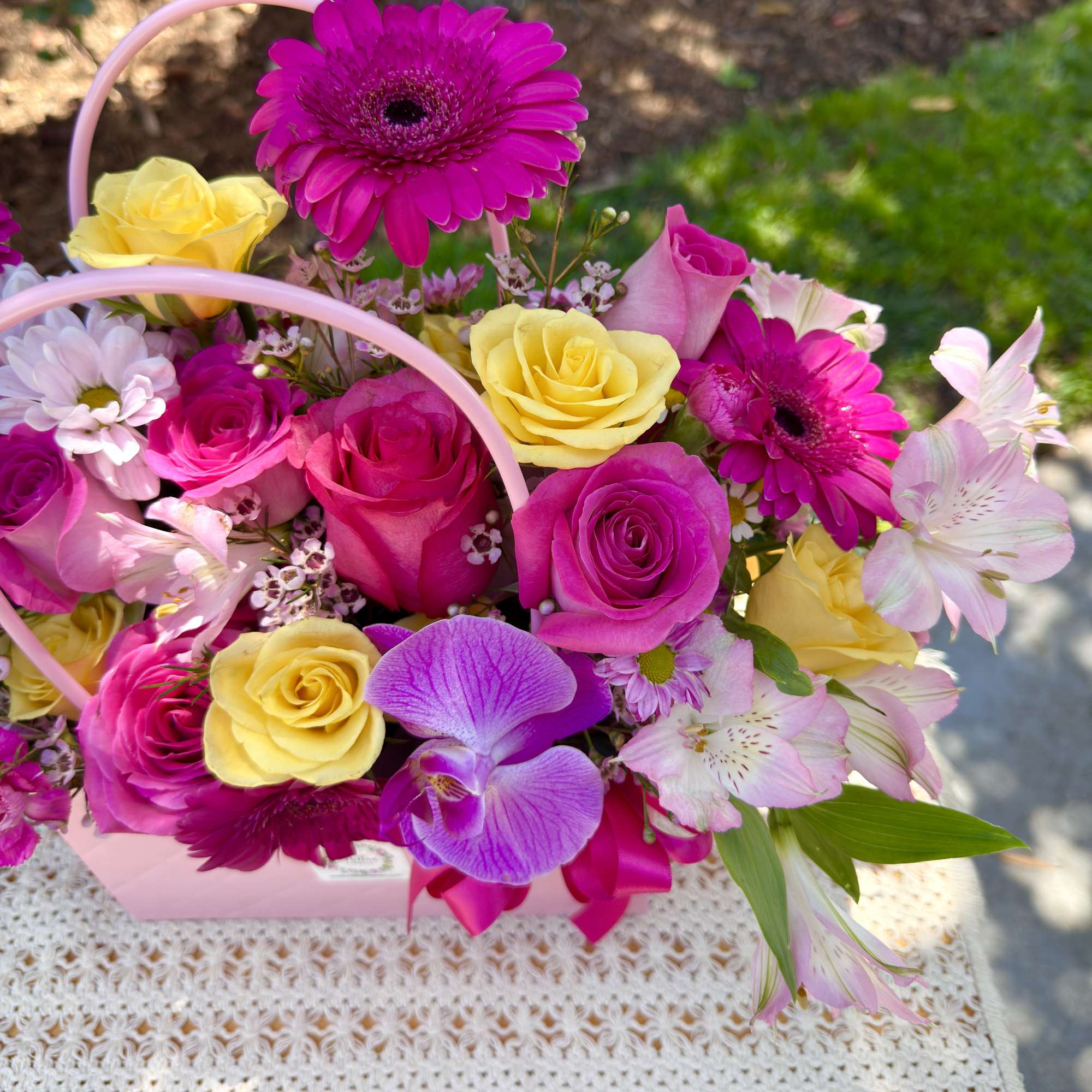Beautiful floral bag crafted with beautiful Ecuadorian roses, alstroemerias, fancy daisies, , photo 2 of 2