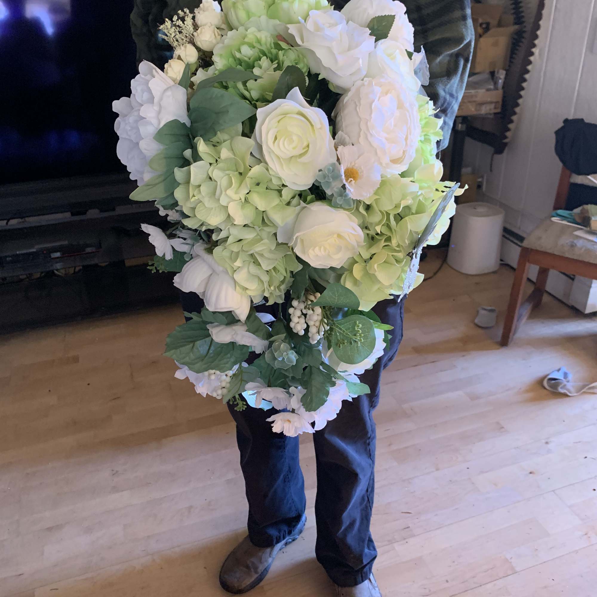 A lush cascade of white roses and pale green hydrangeas-this large bridal