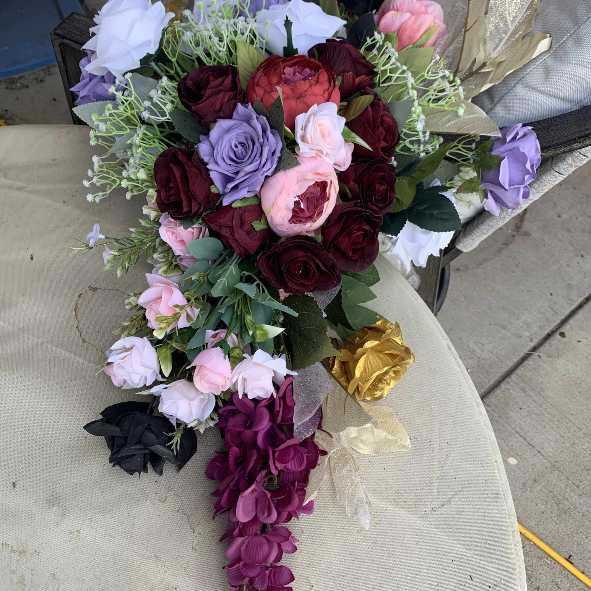 Velvet-rich roses in burgundy, blush pink, lavender, white and deep red form