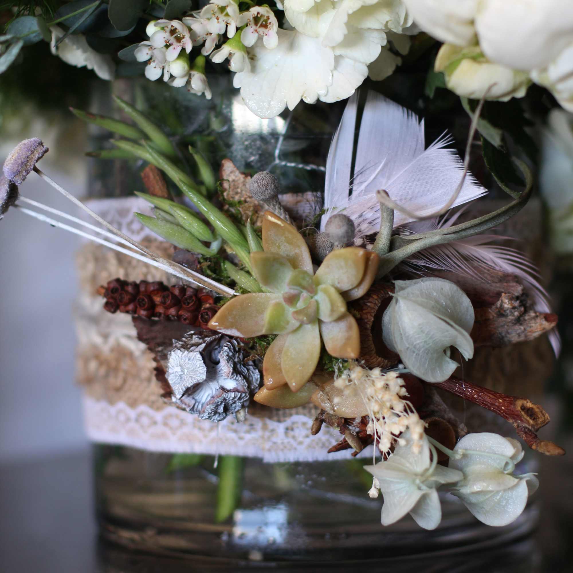 An elegant luxury arrangement with all precious ivory bloom, such as garden, photo 4 of 6