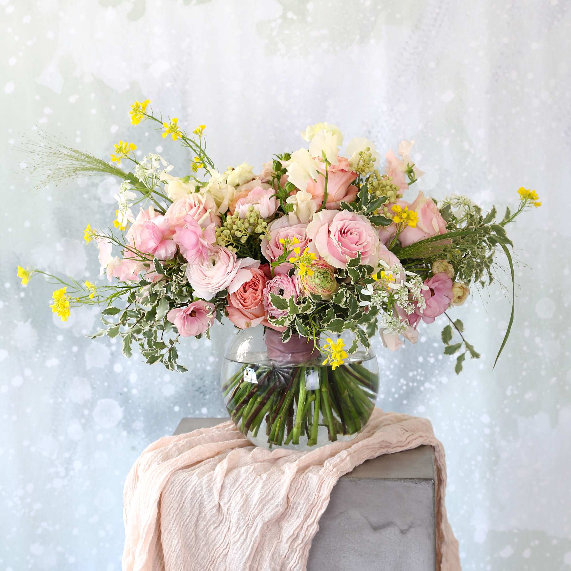 A fan shape hand tie bouquet create with soft pink, pastel color, photo 2 of 4