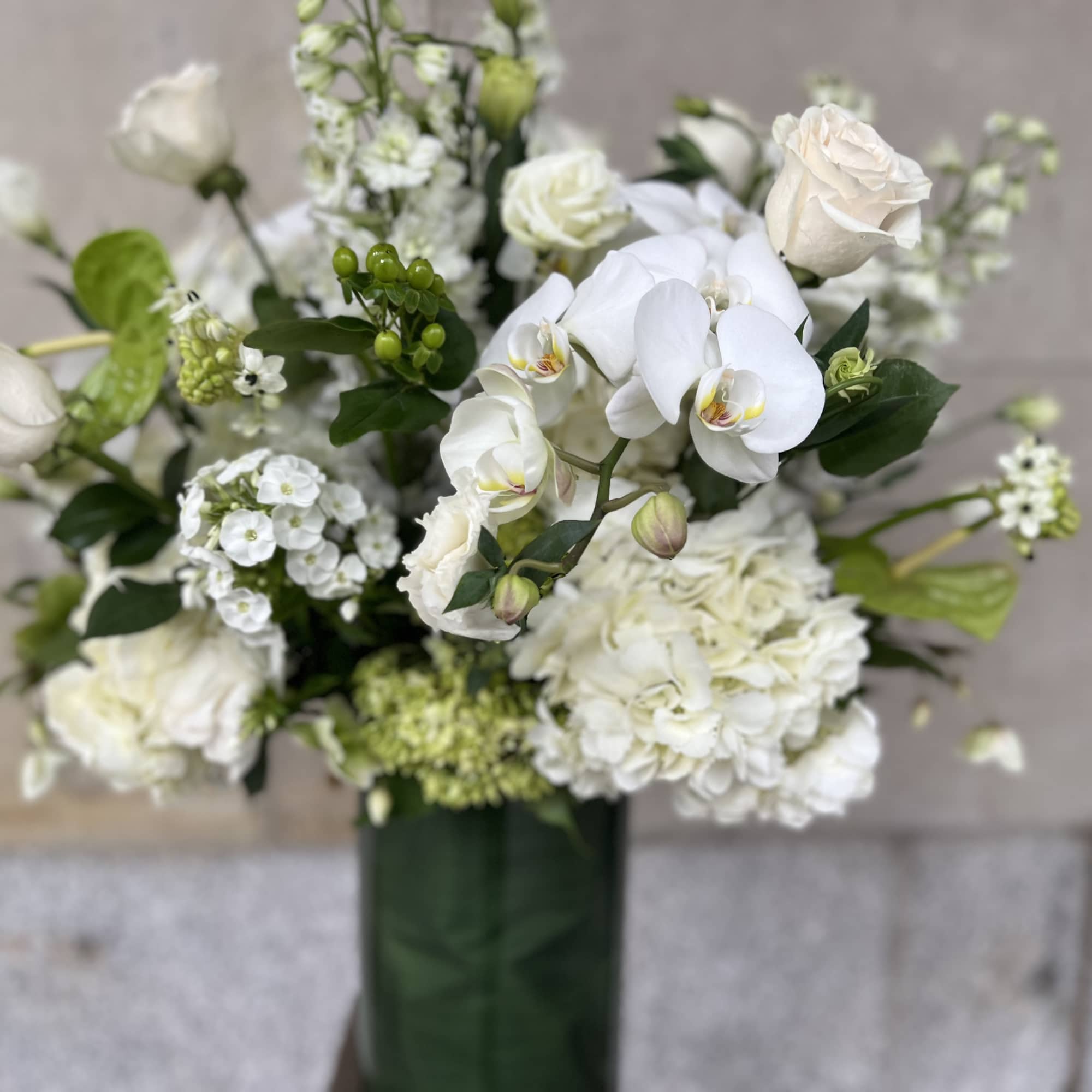 LUSH, EXTRAVAGANZA, SPECTACULAR DISPLAY ASSORTMENT OF ALL WHITE  PREMIUM FLOWERS. , photo 3 of 7